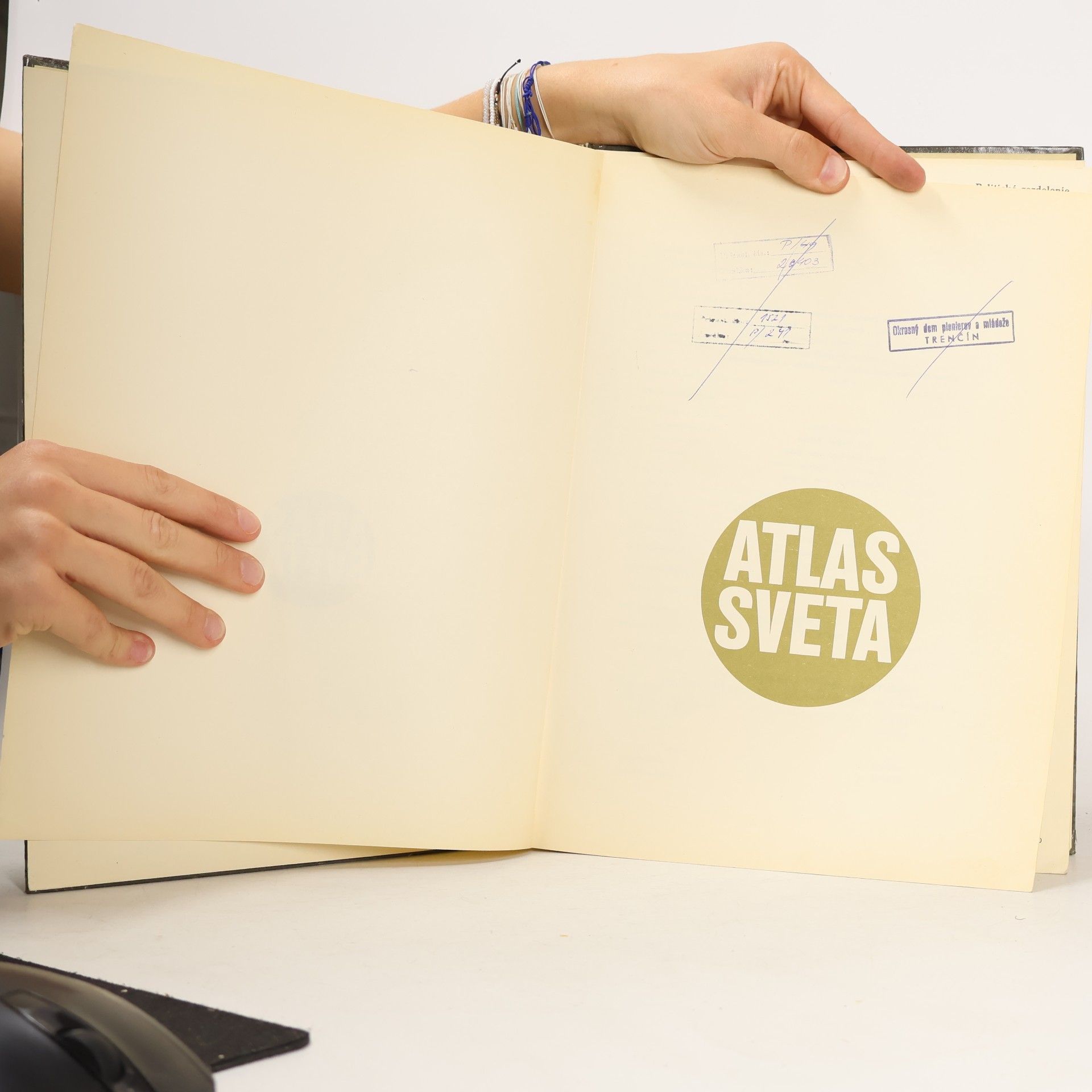 Fedor Kiš Atlas světa