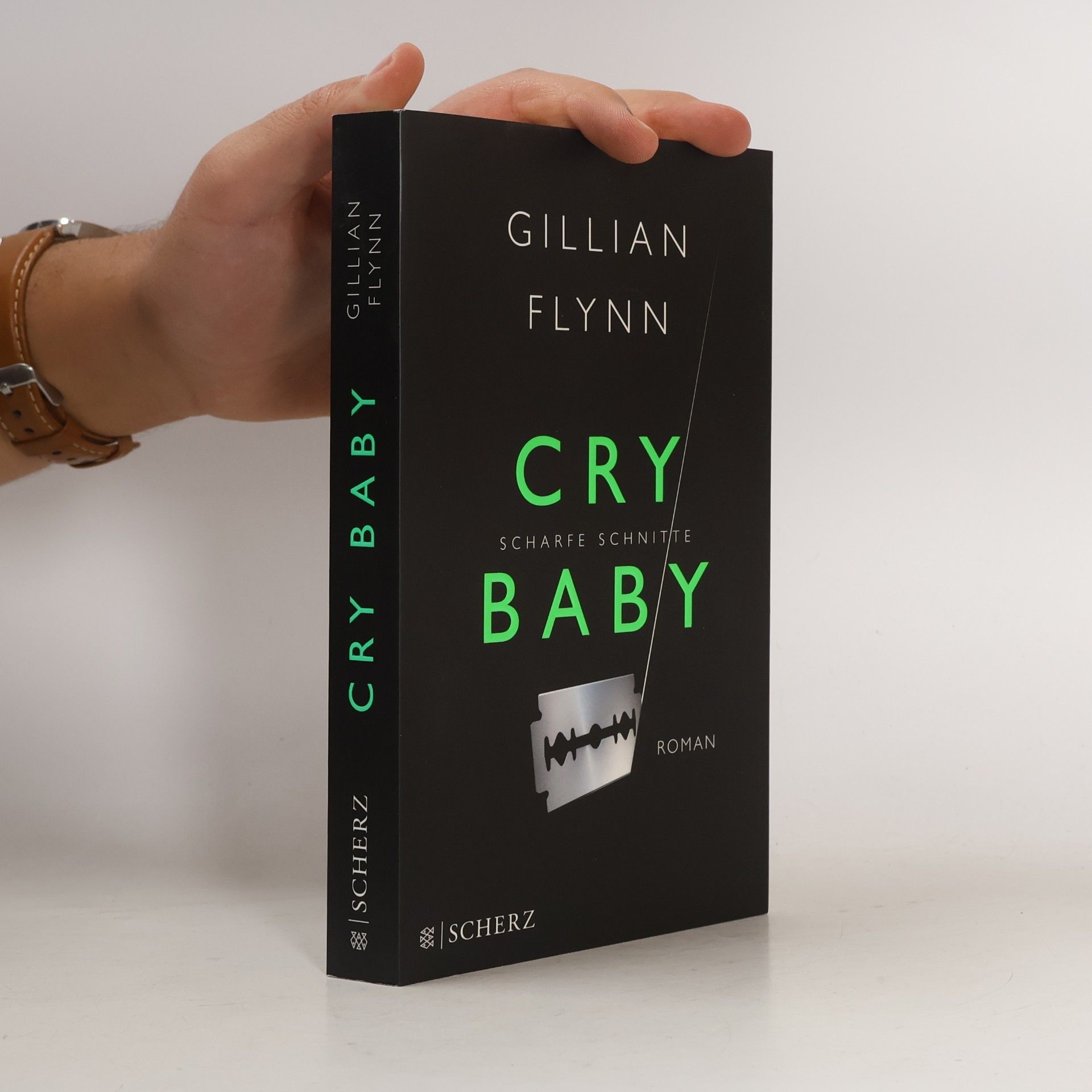 Gillian Flynn Cry baby