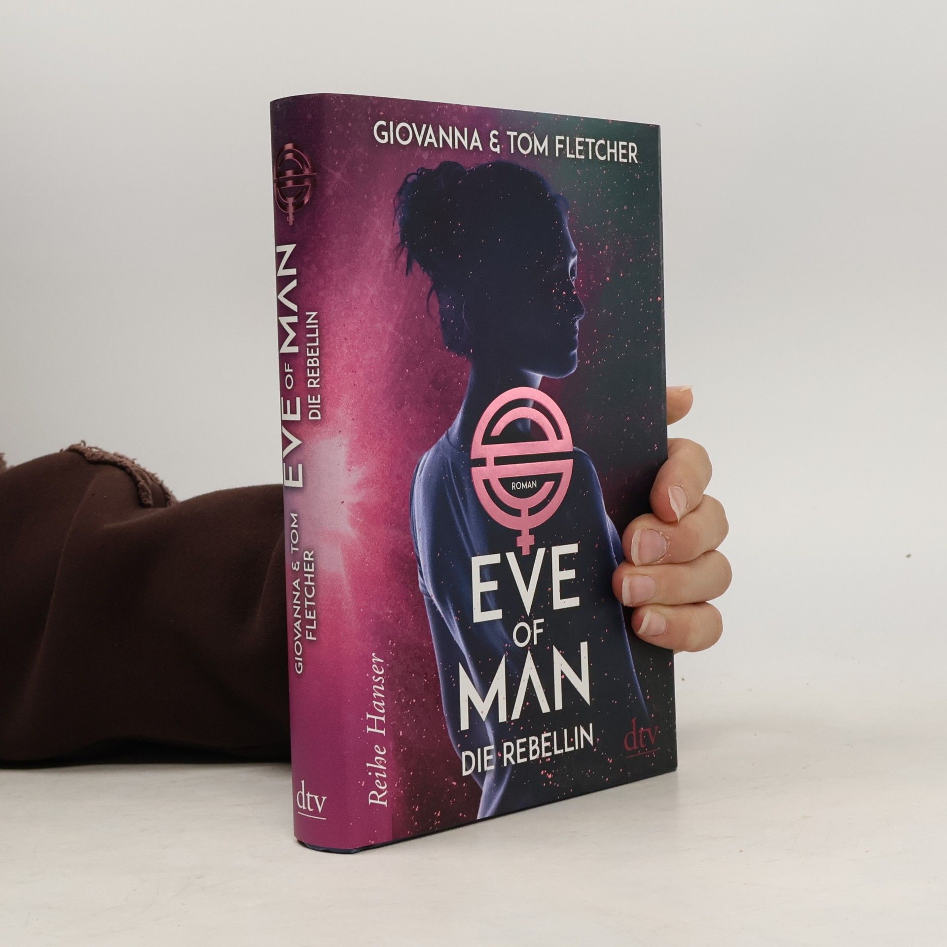 Giovanna Fletcher Eve of Man (2)