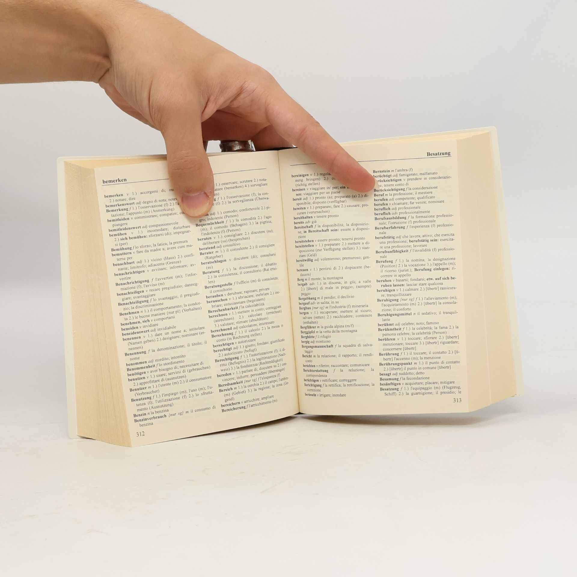 Autorenkollektiv Wörterbuch Italienisch. Italienisch-Deutsch. Deutsch-Italienisch. Das perfekte Nachschlagewerk für Schule, Studium und Beruf