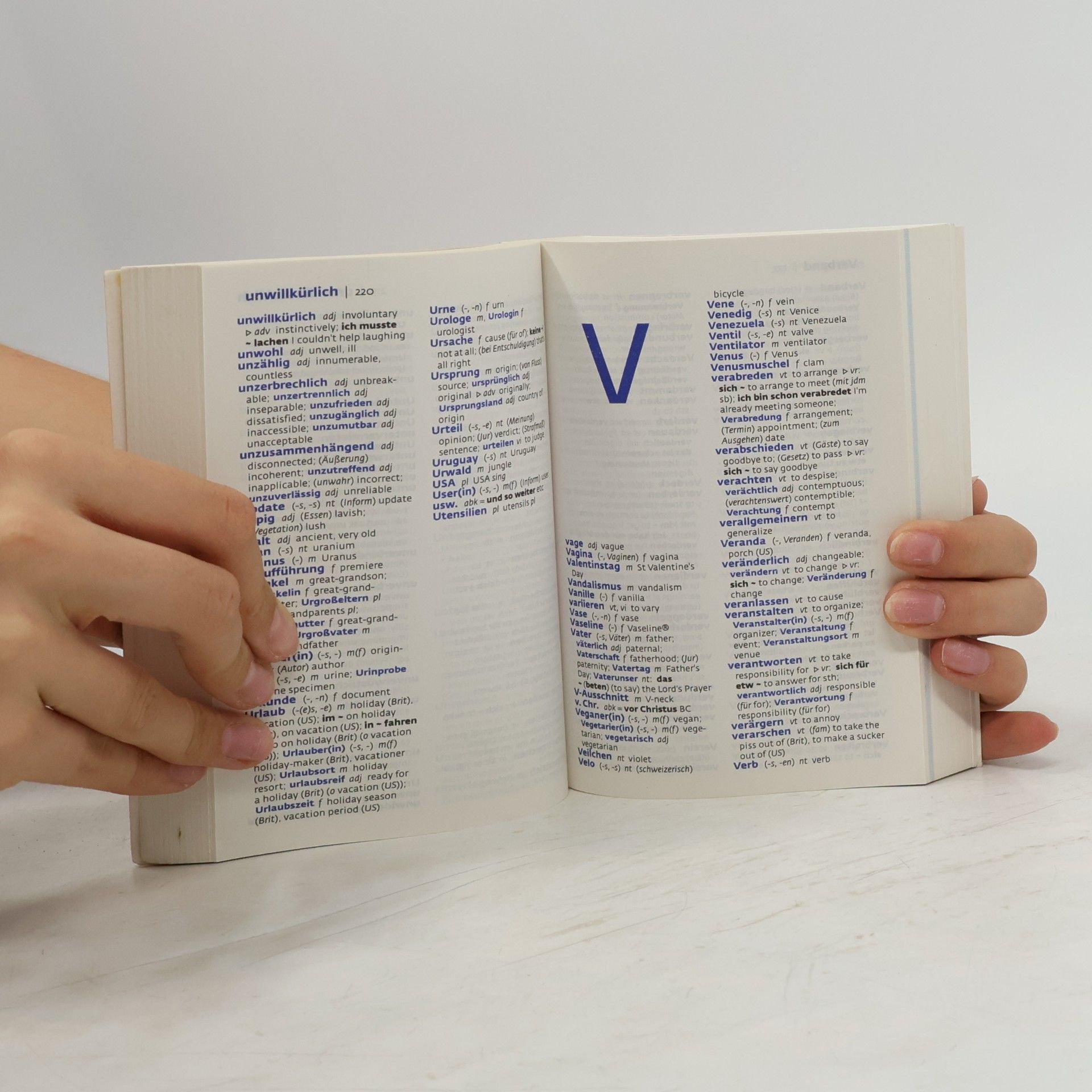 Collins German School Dictionary - Updated For German Spelling Reform