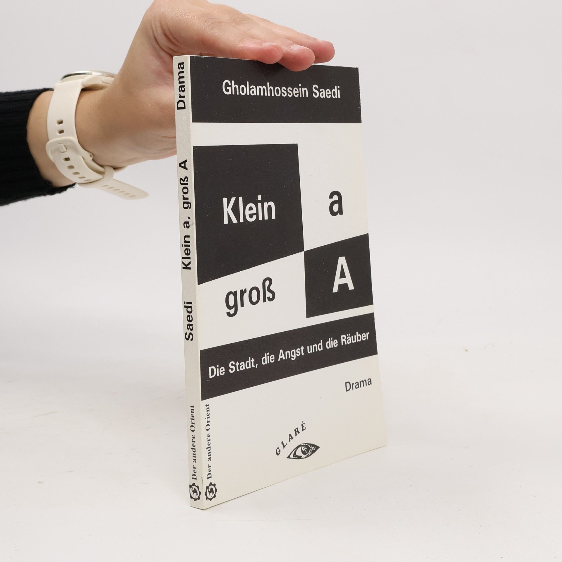 Gholamhossein Saedi Klein a, Groß A