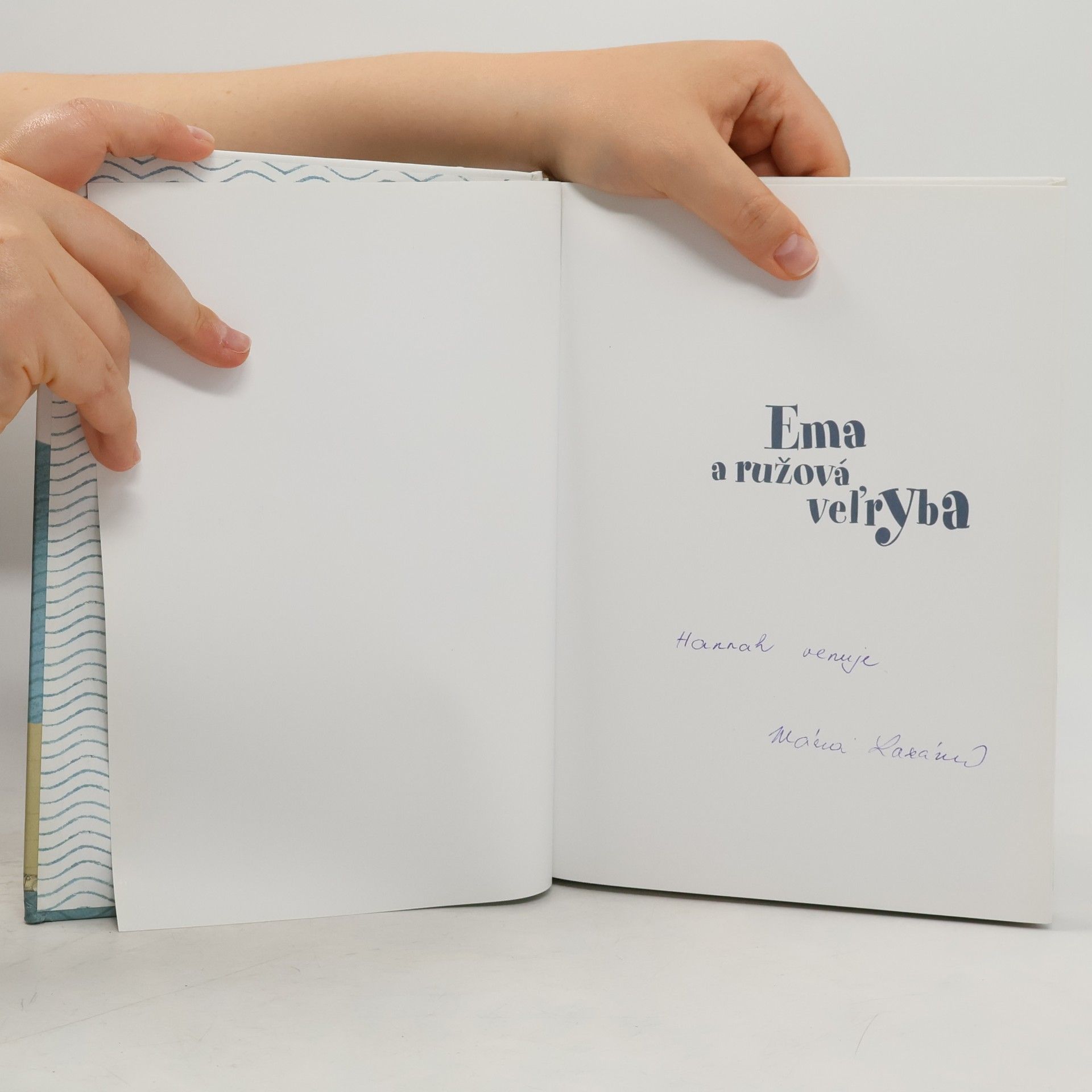 Mária Lazárová Ema a ružová veľryba