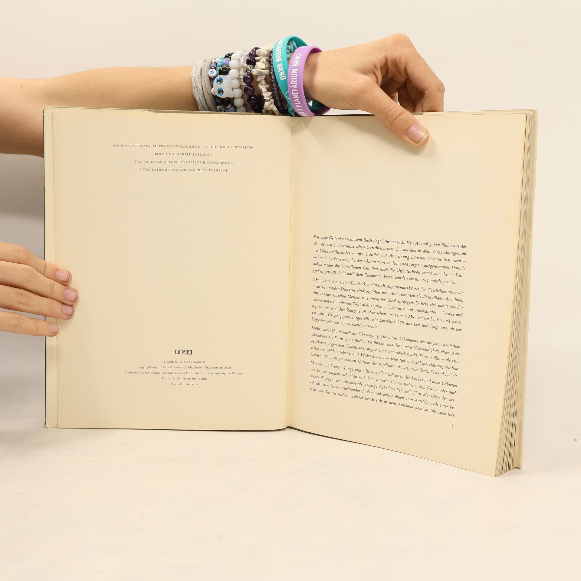 Various authors Das Gewissen Steht Auf