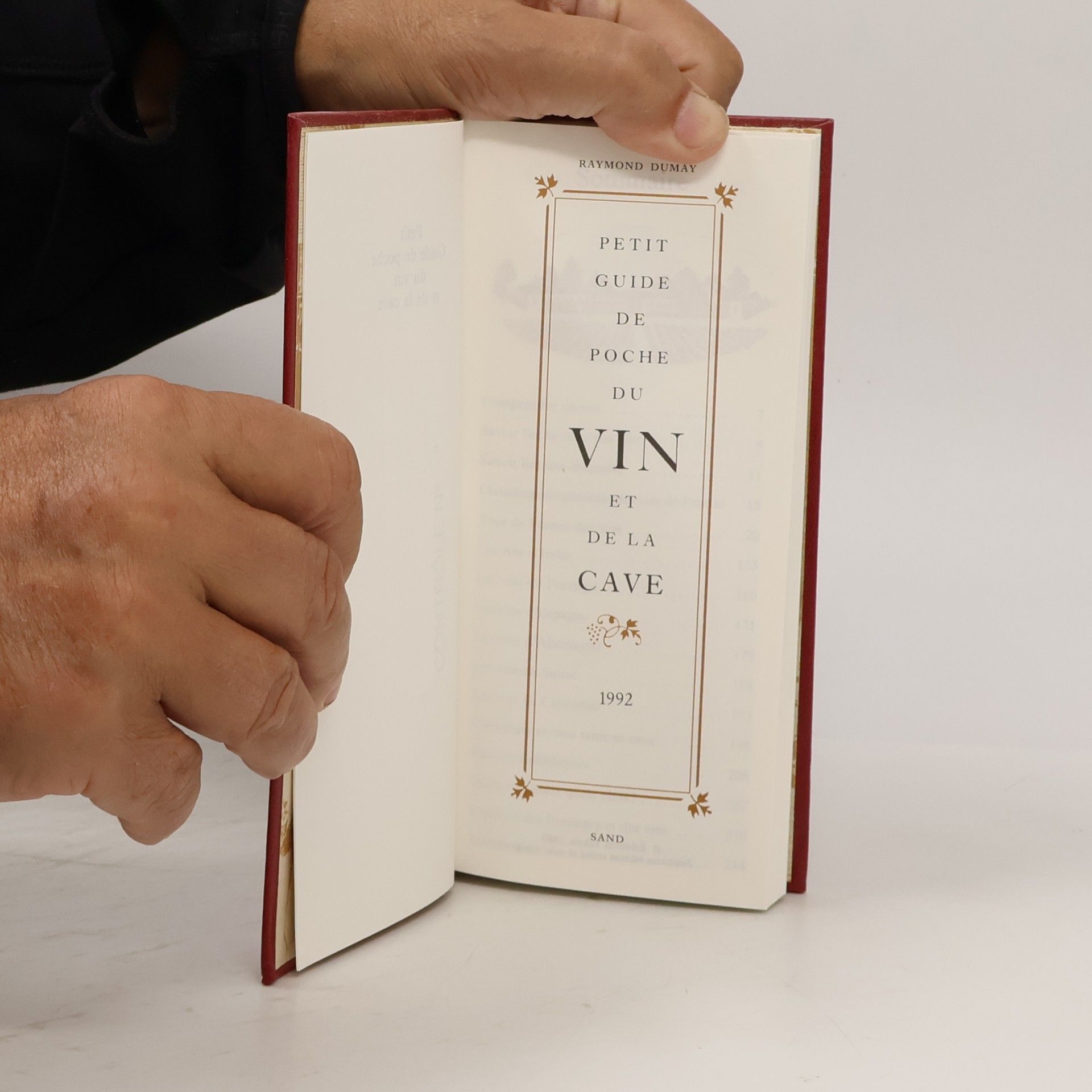 Raymond Dumay Guide du vin et de la cave, édition 1992