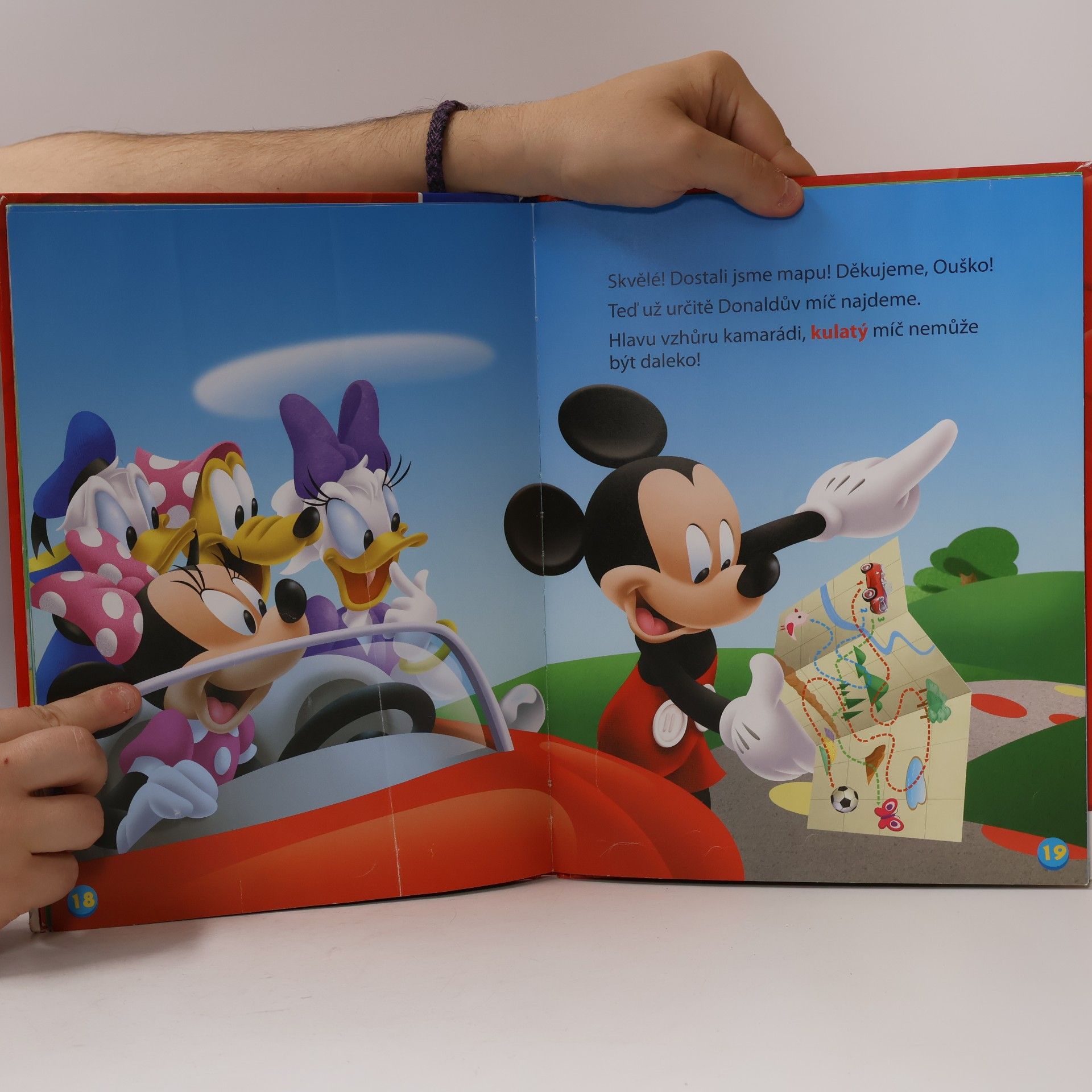 AA.VV. Mickeyho klubík. Kulatý! 1