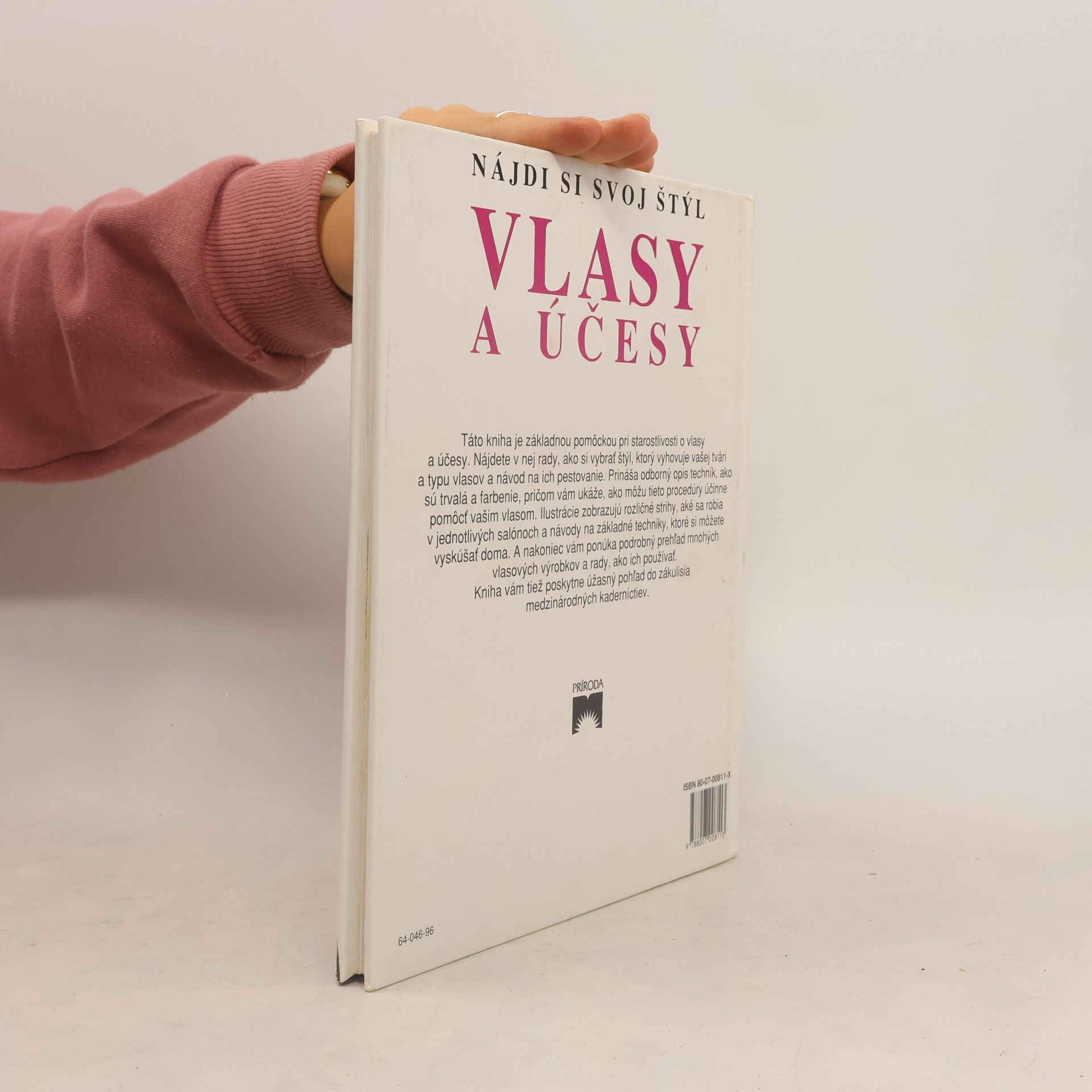 Paula Wood Vlasy a účesy