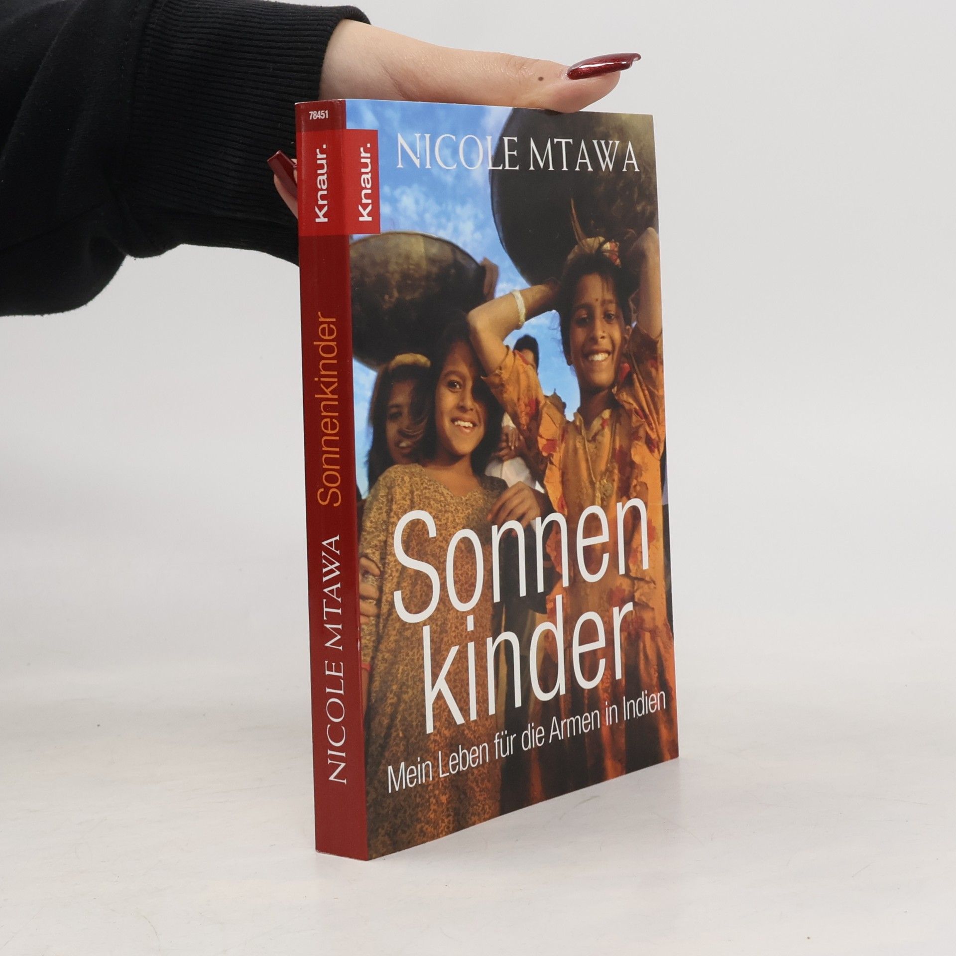 Nicole Mtawa Sonnenkinder