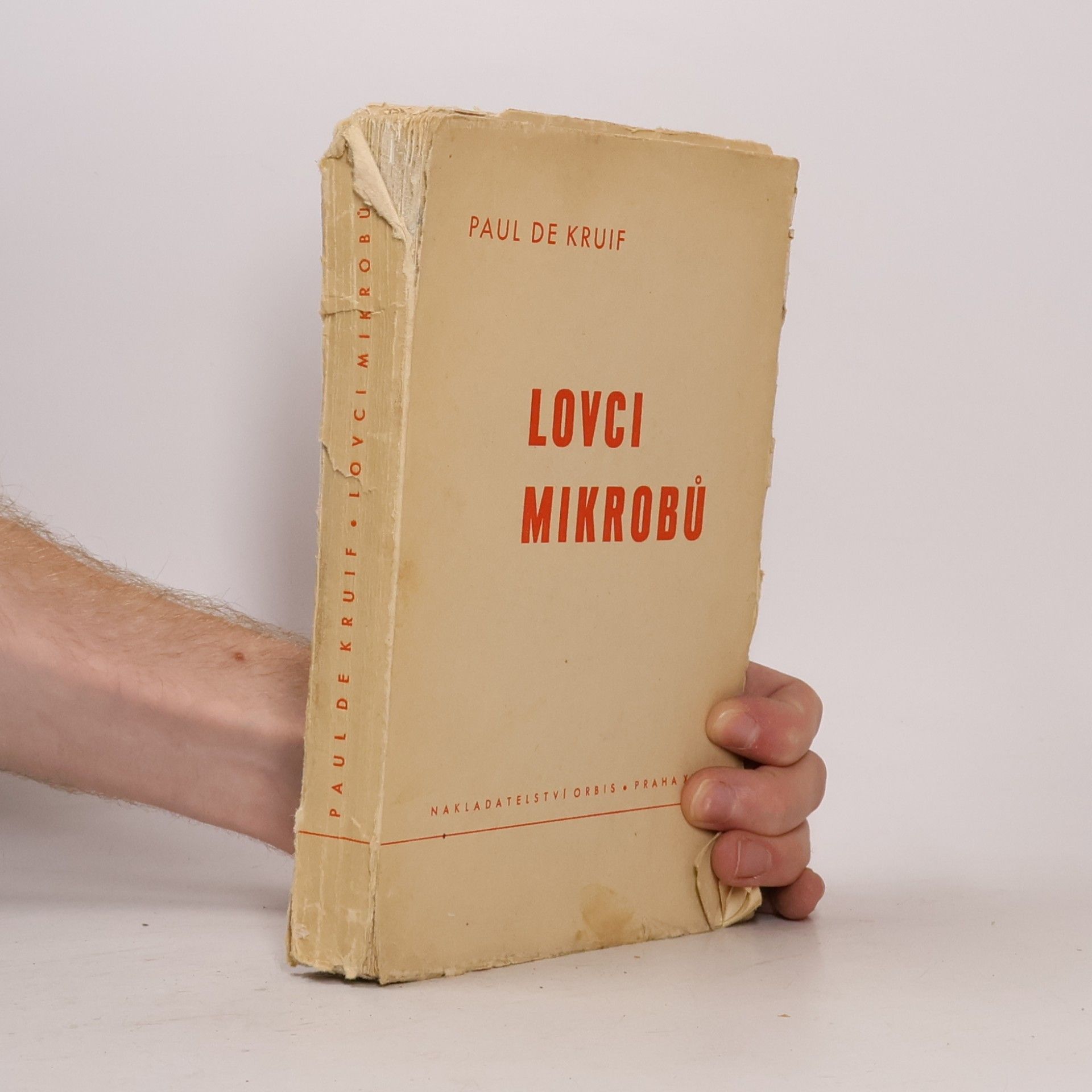 Lovci mikrobů