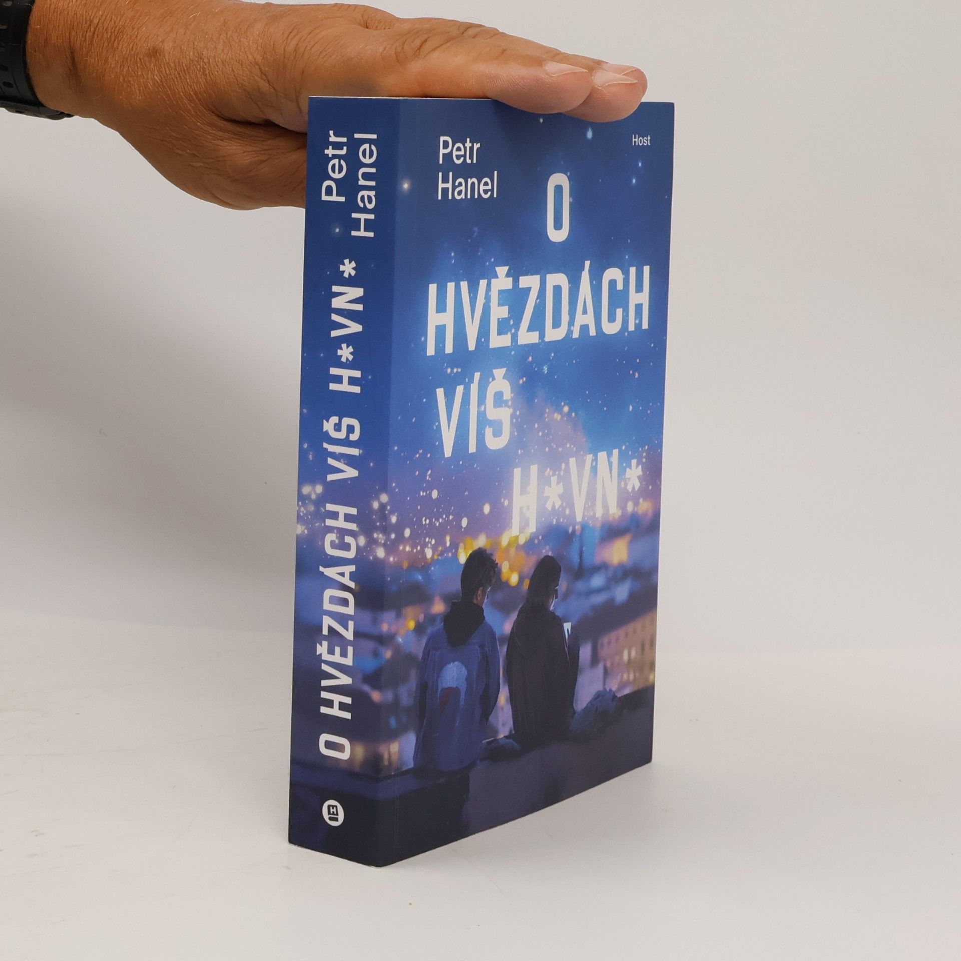 Petr Hanel O hvězdách víš h*vn*