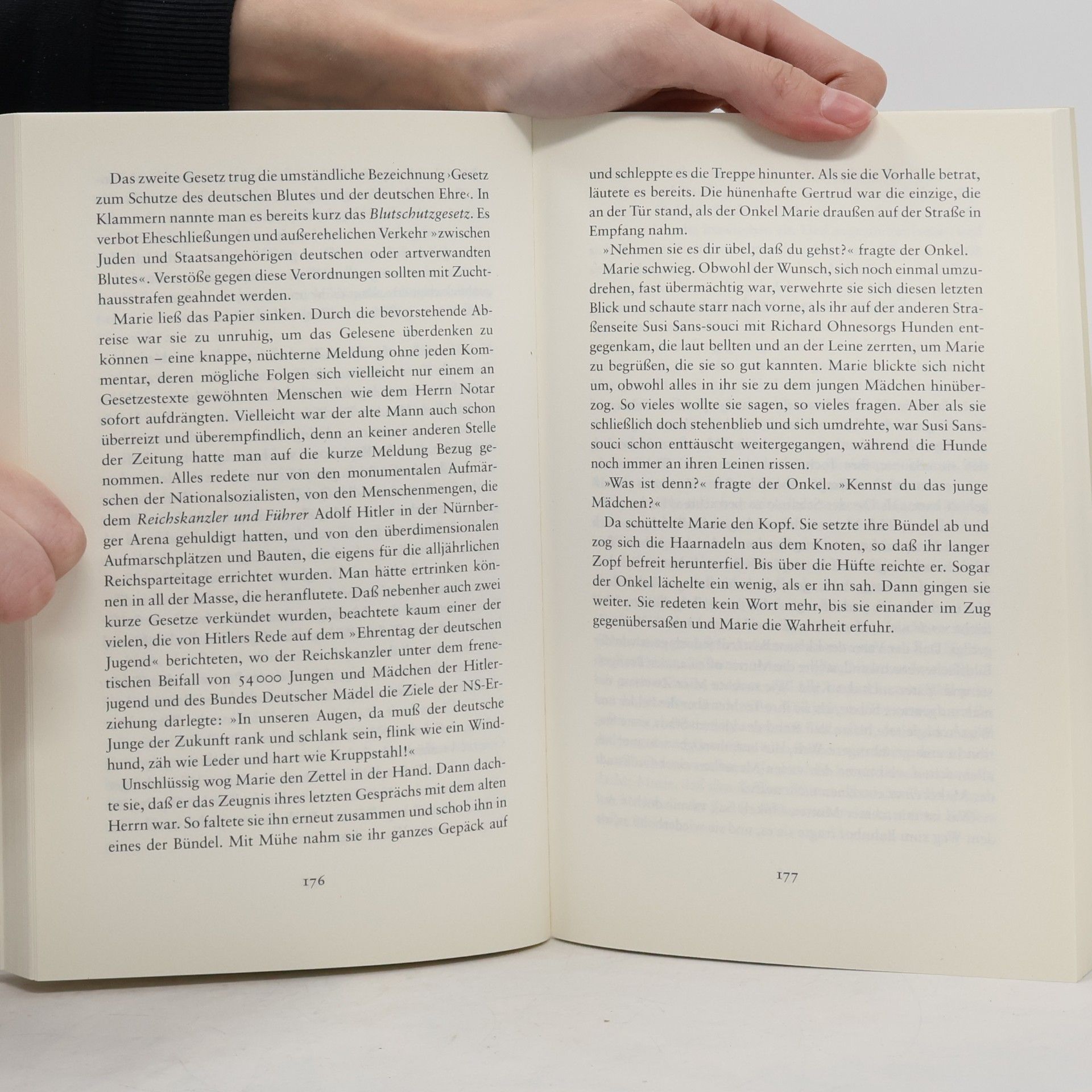Rosemarie Marschner Das Bücherzimmer
