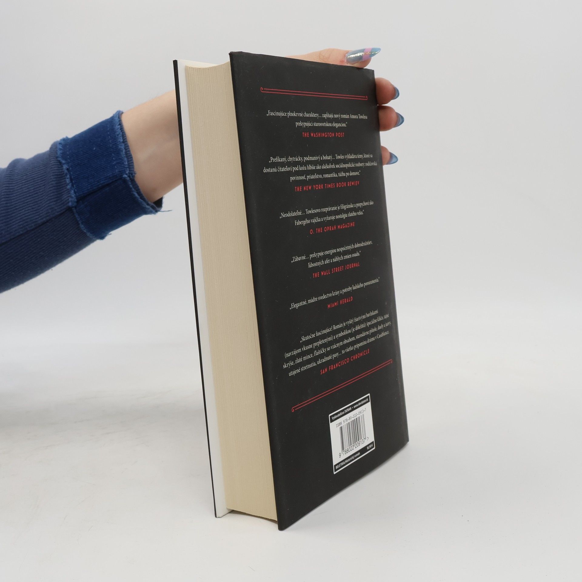 Amor Towles Džentlmen v Moskve