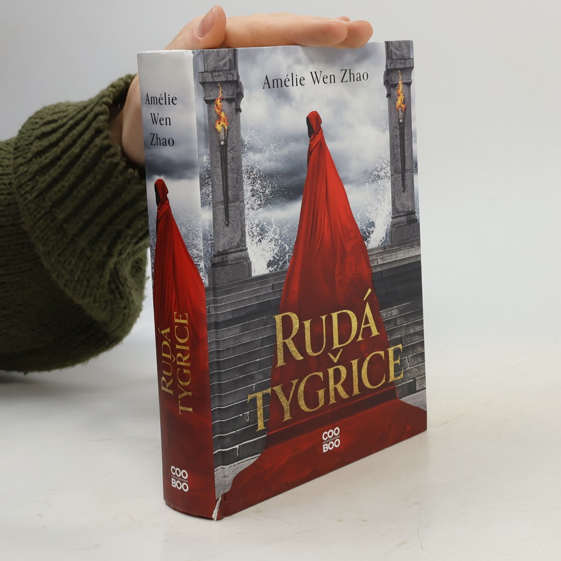 Amélie Wen Zhao Rudá Tygřice