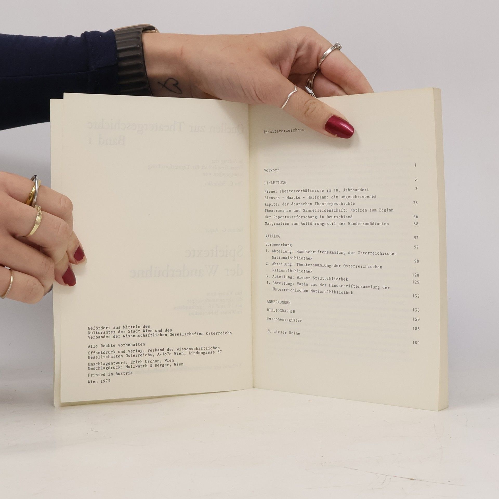 Helmut G. Asper Spieltexte der Wanderbühne : ein Verzeichnis der Dramenmanuskripte des 17. und 18. Jahrhunderts in Wiener Bibliotheken. Band 1