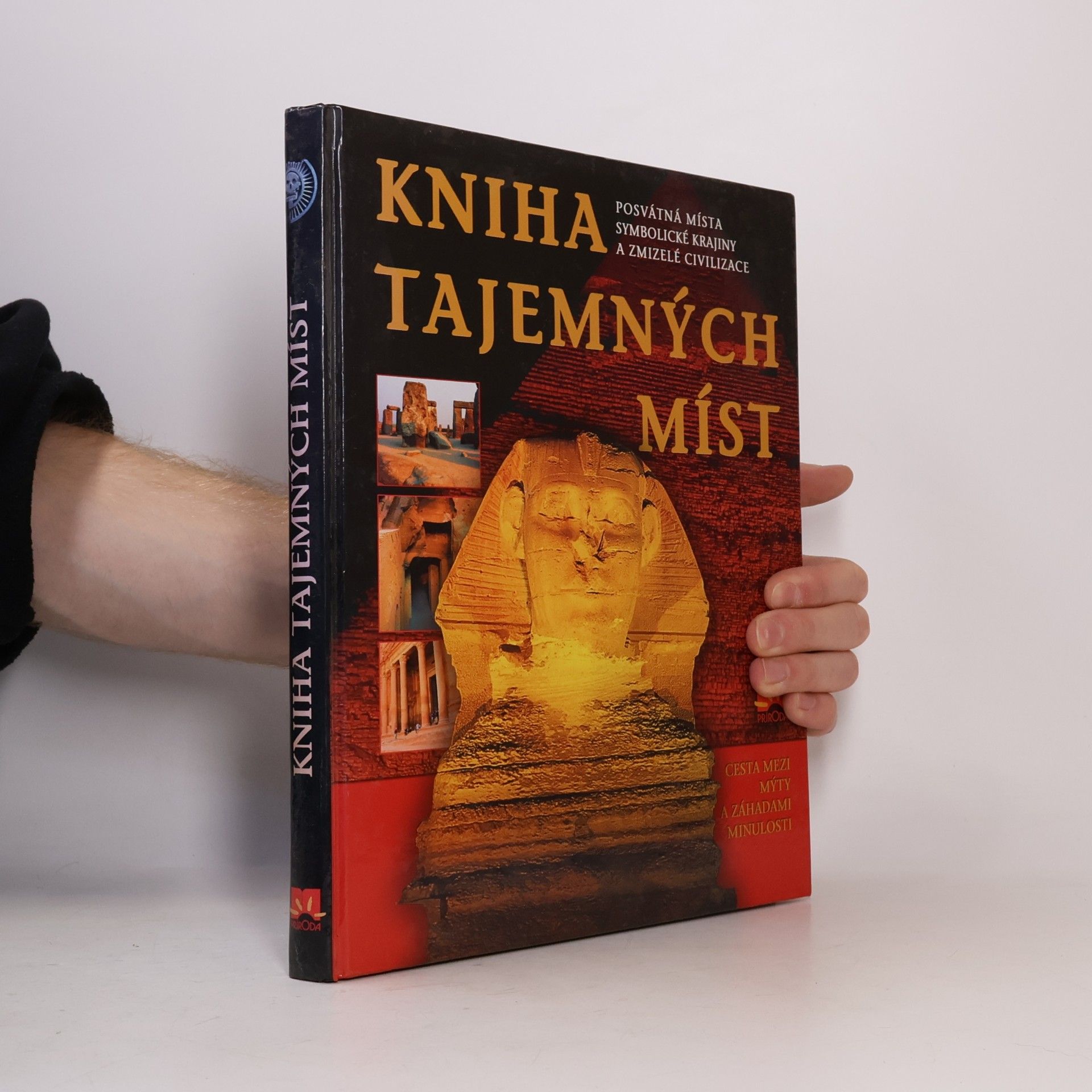 Enzo Bernardini Kniha tajemných míst