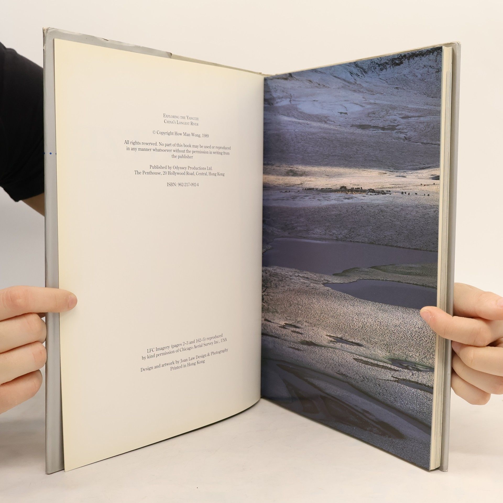 Various authors Exploring The Yangtze China's Longest River