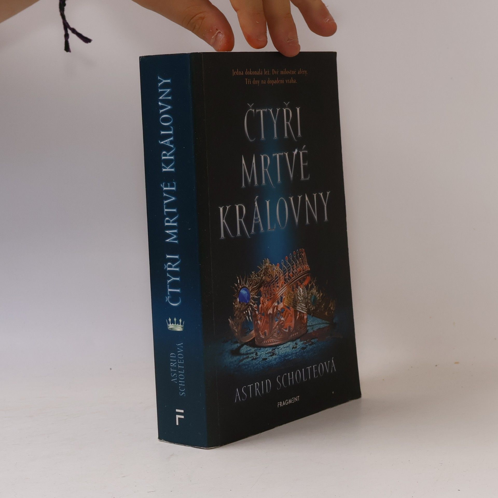 Čtyři mrtvé královny