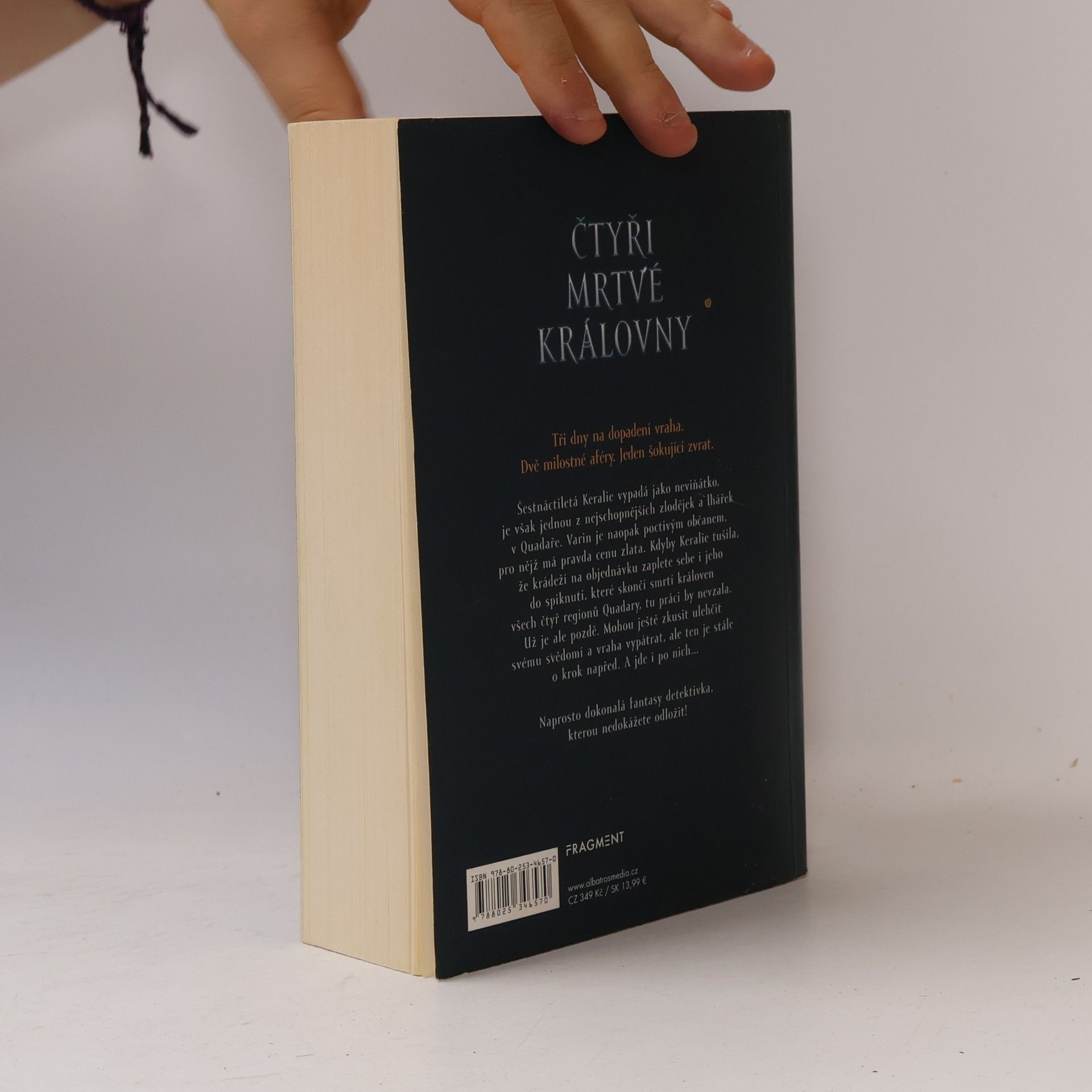 Astrid Scholte Čtyři mrtvé královny