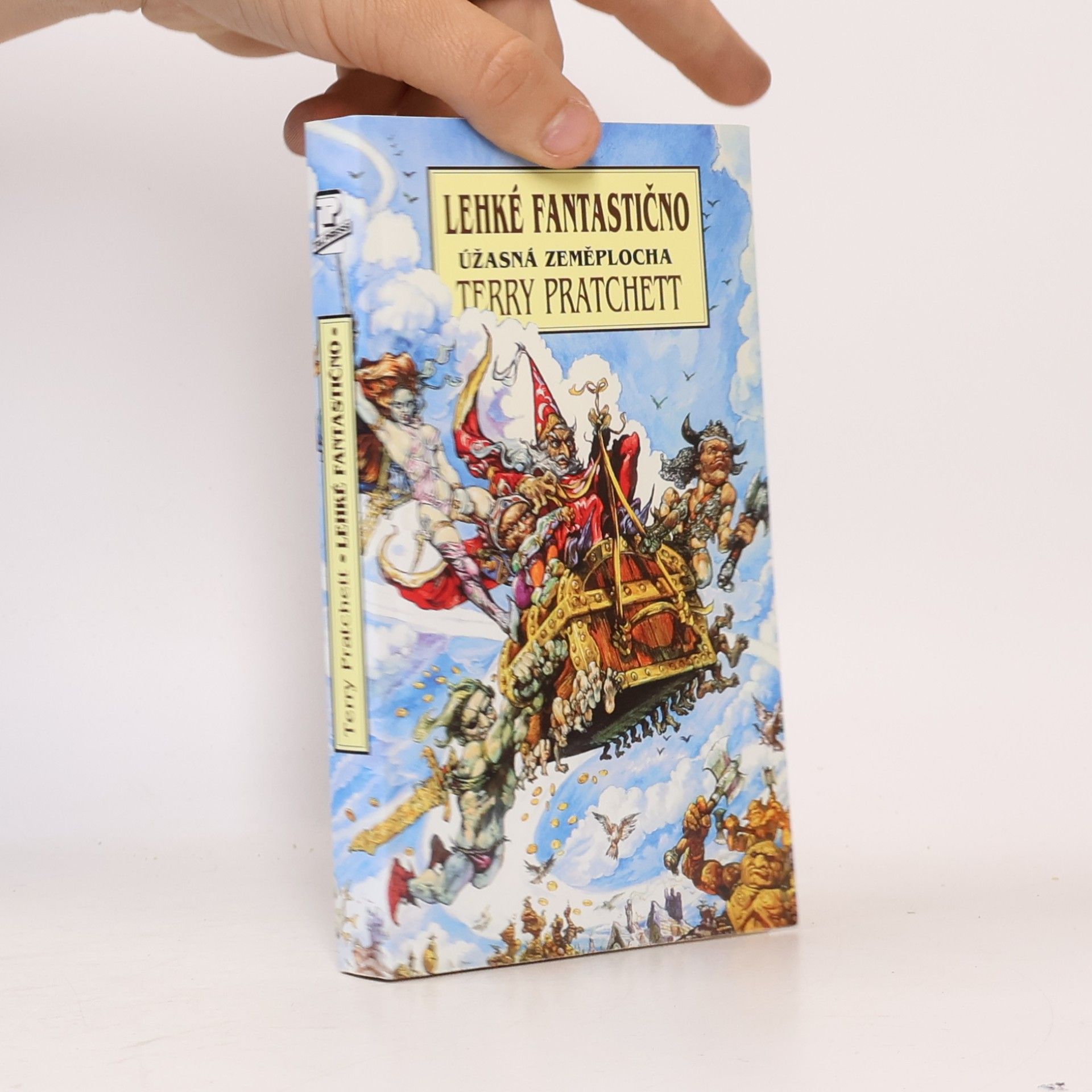 Terry Pratchett Lehké fantastično