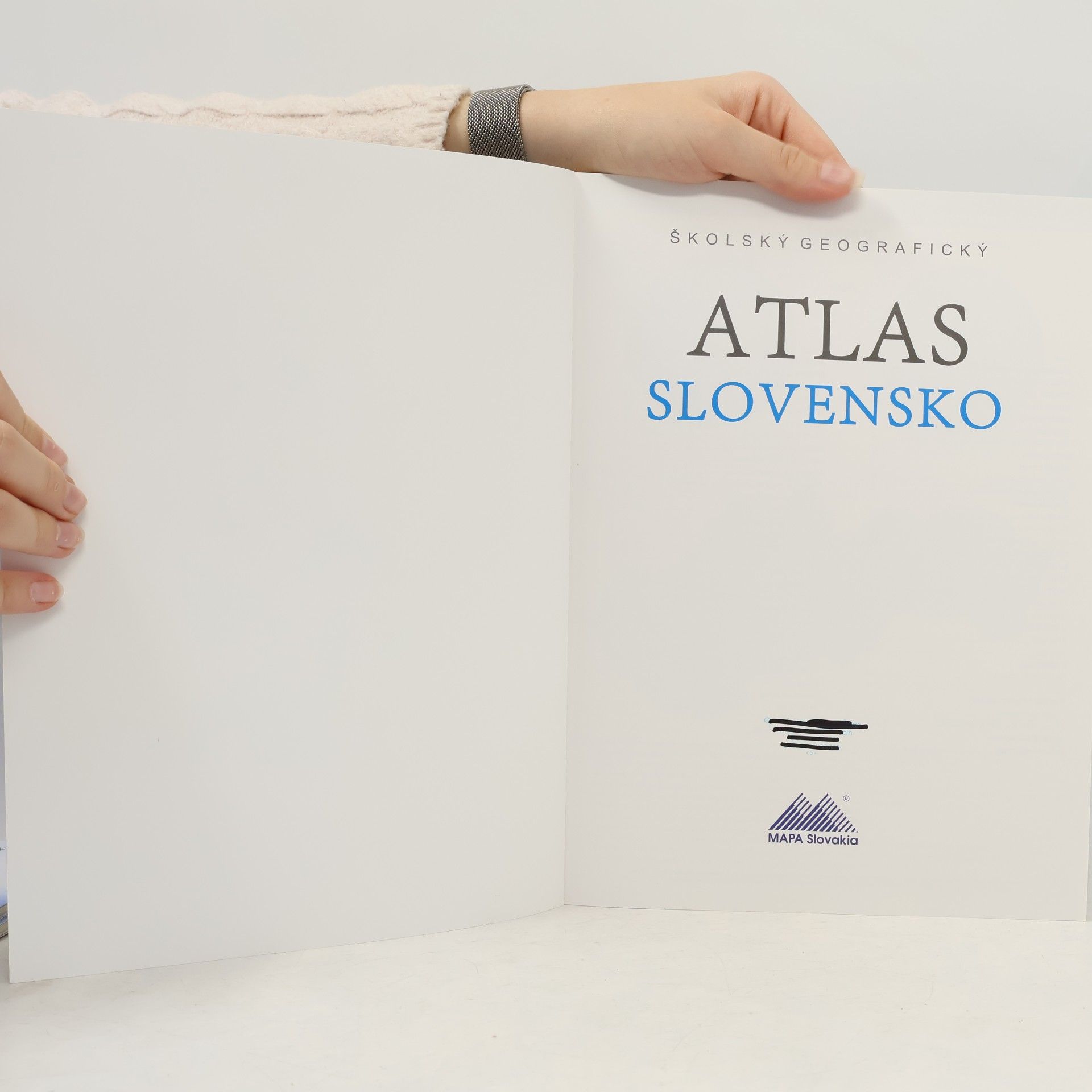 Ladislav Tolmáči Školský geografický atlas Slovensko (2024)