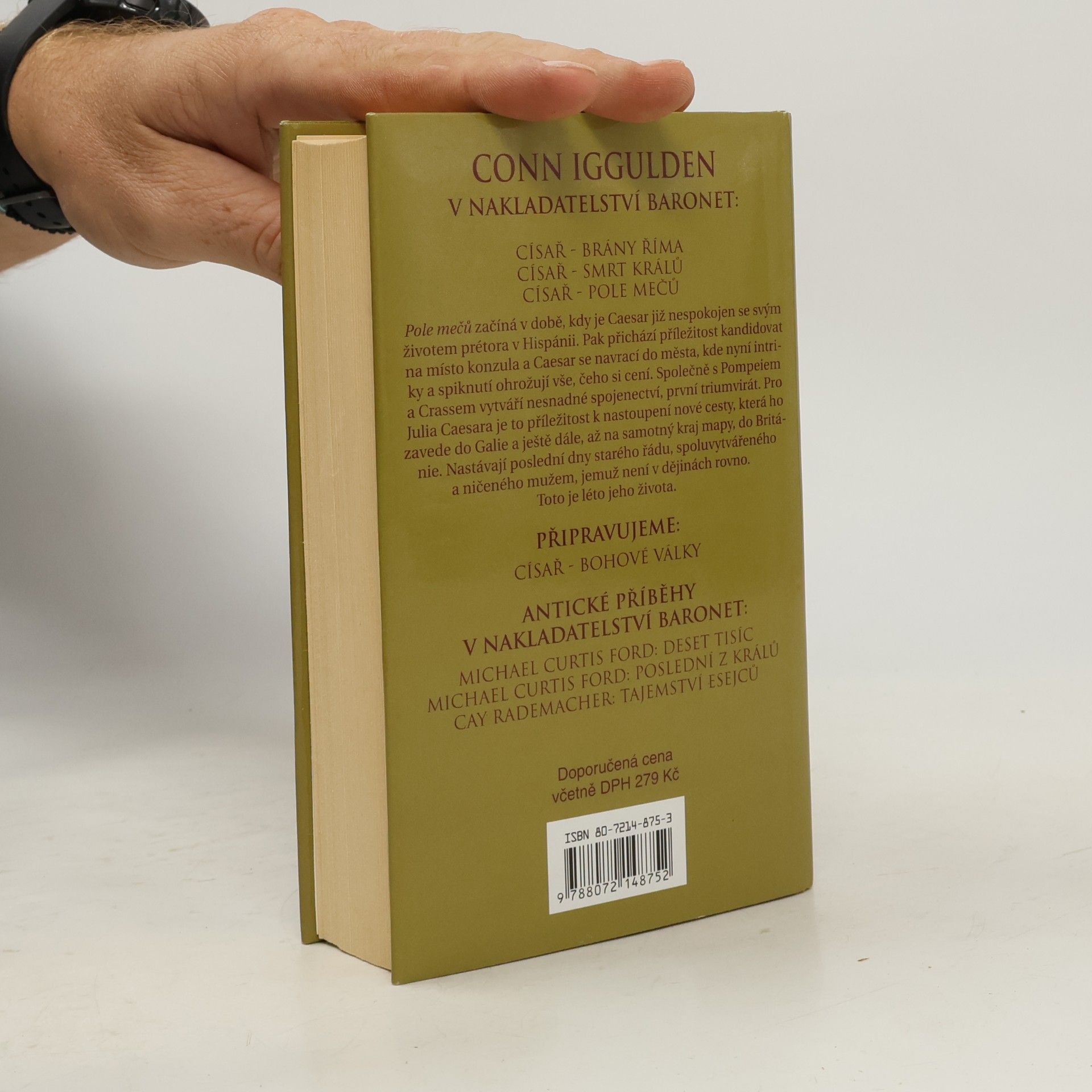 Conn Iggulden Císař 3: Pole mečů