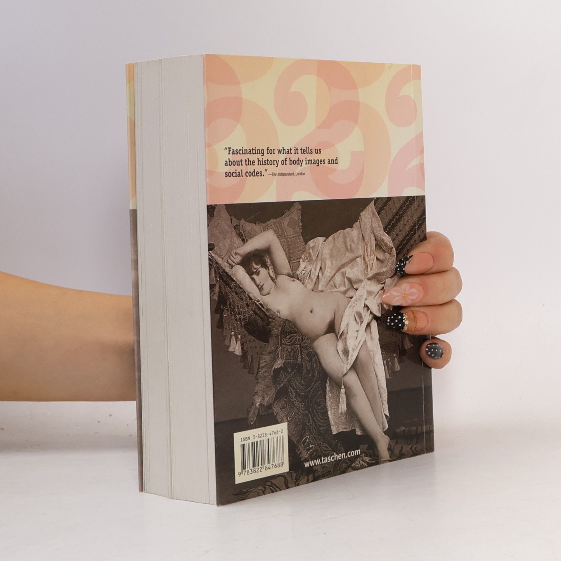 Uwe Scheid 1000 nudes