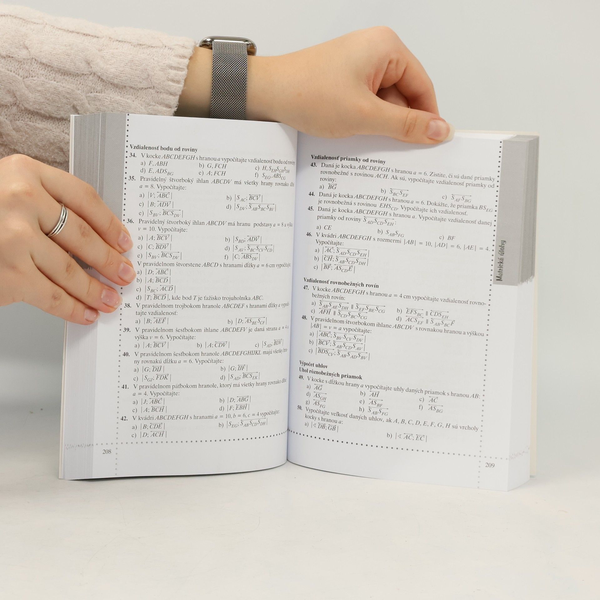 Soňa Holéczyová Matematika pre stredoškolákov. Zbierka úloh 3