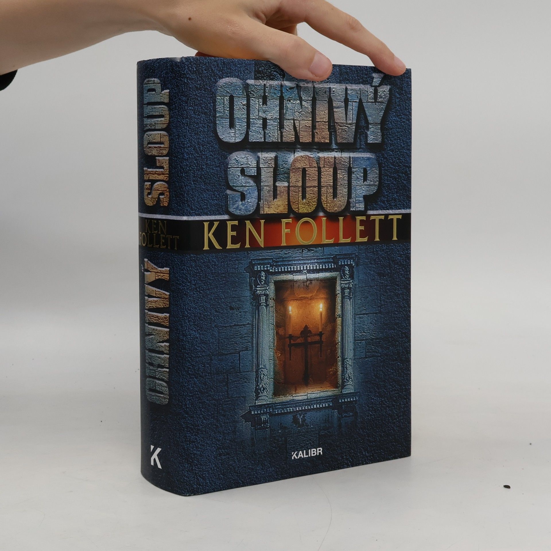 Ken Follett Ohnivý sloup