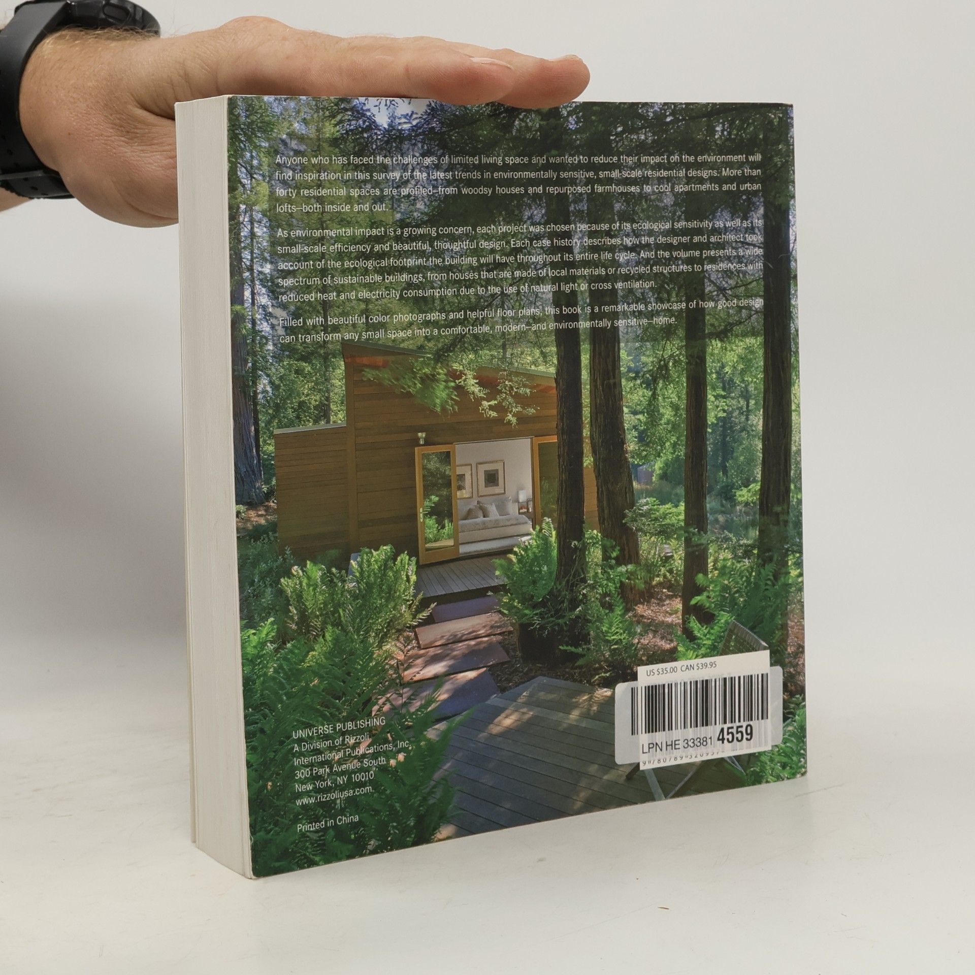 Cristina Paredes Benítez Small Eco Houses: Living Green in Style