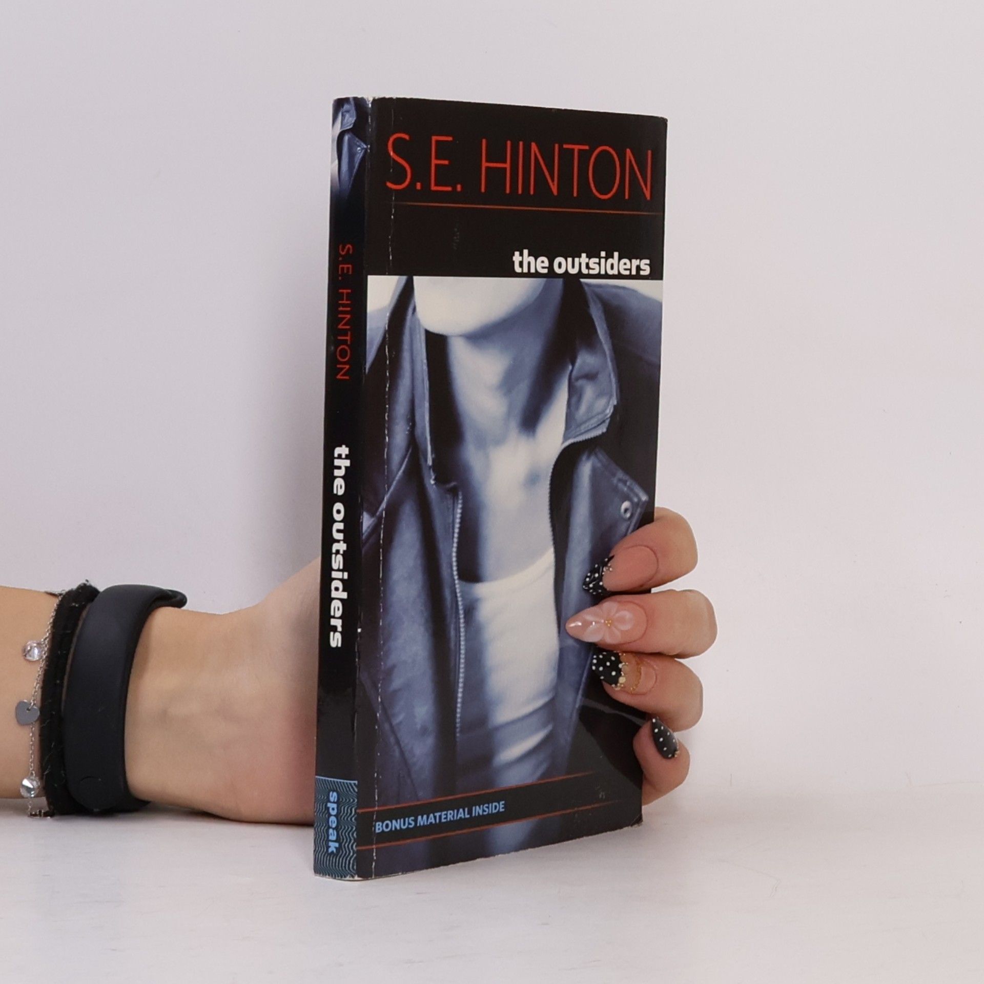Susan E. Hinton The Outsiders