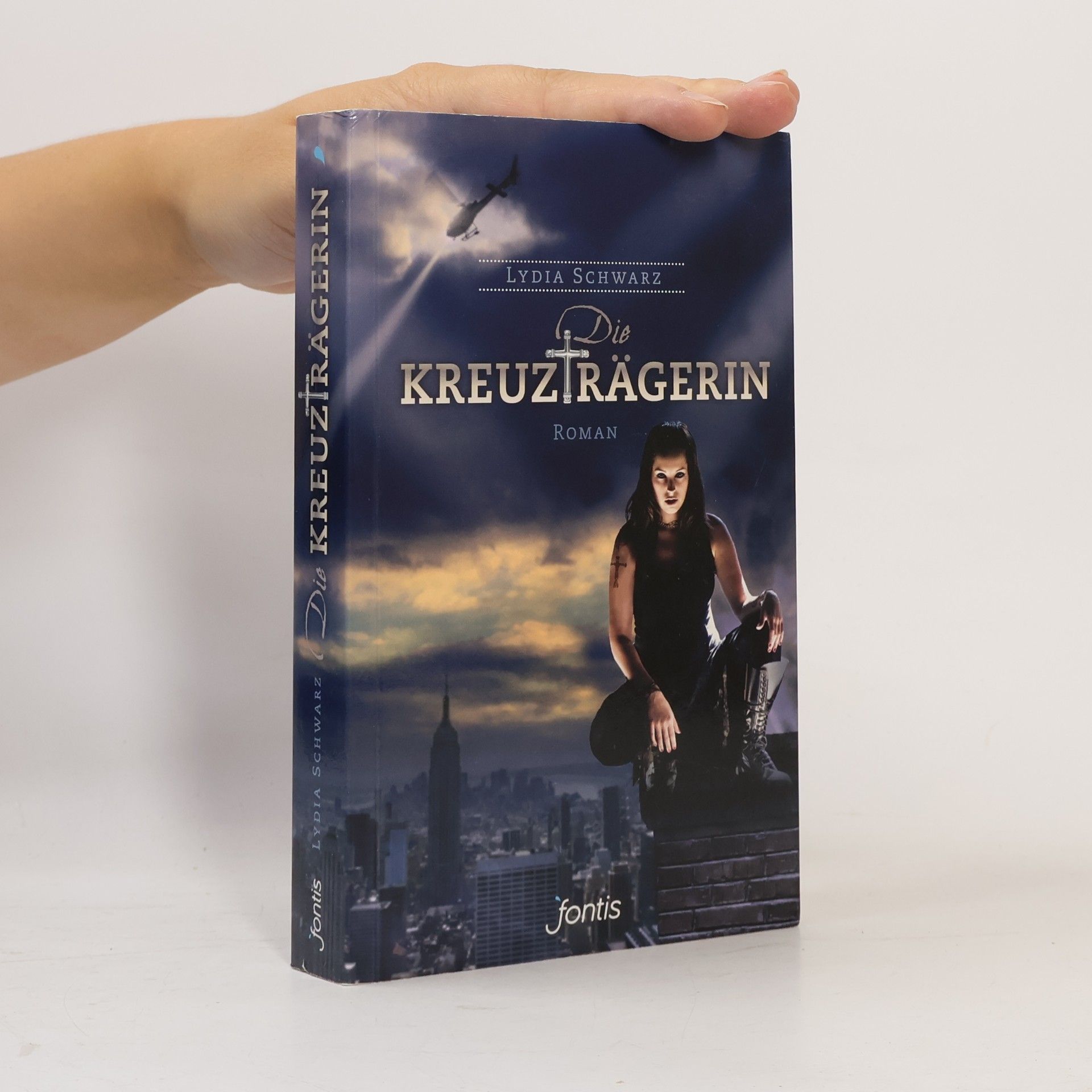 Lydia Schwarz Die Kreuzträgerin