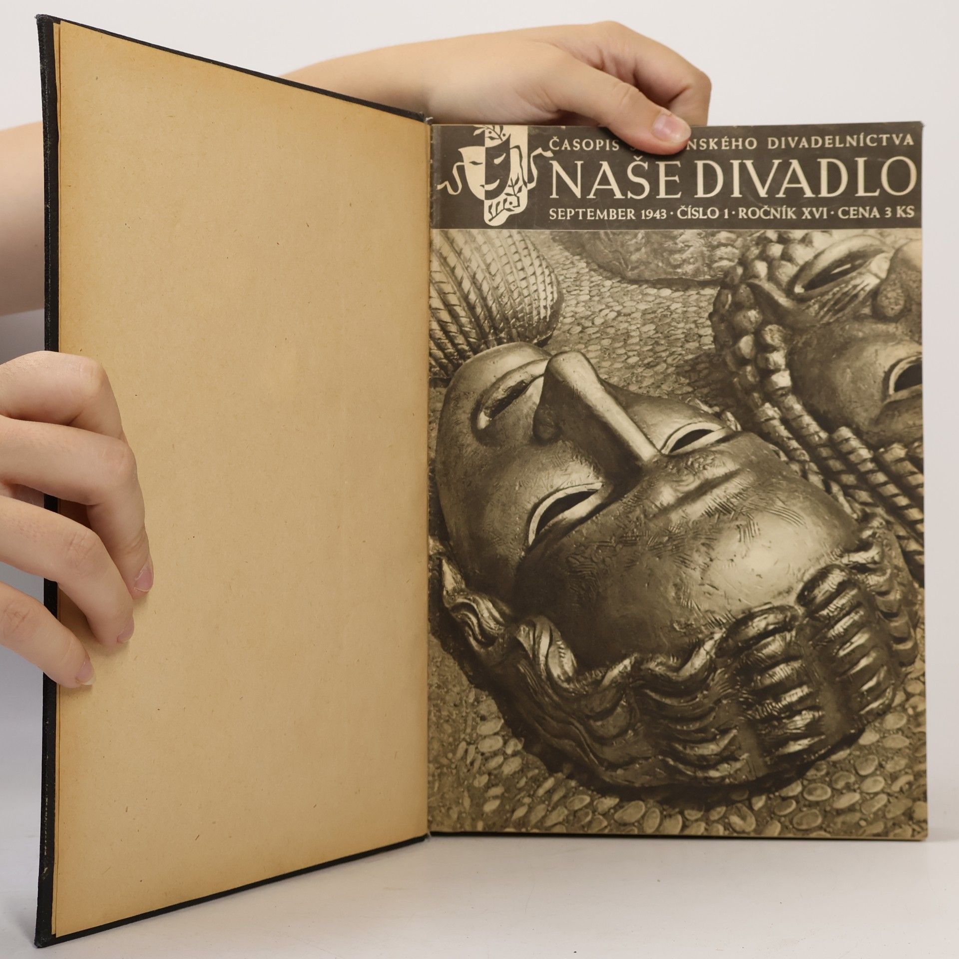 Autorenkollektiv Naše divadlo 1943-46
