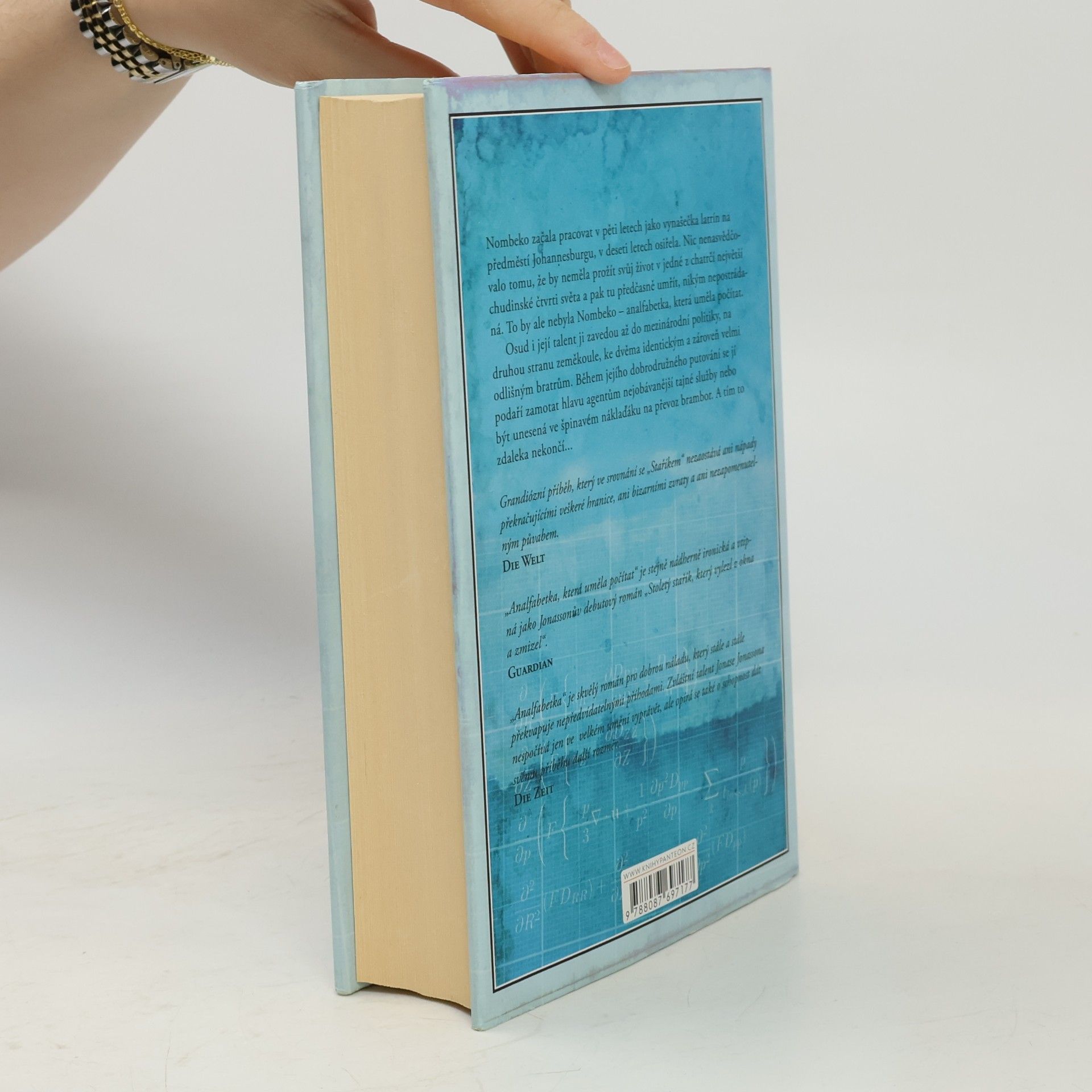 Jonas Jonasson Analfabetka, která uměla počítat