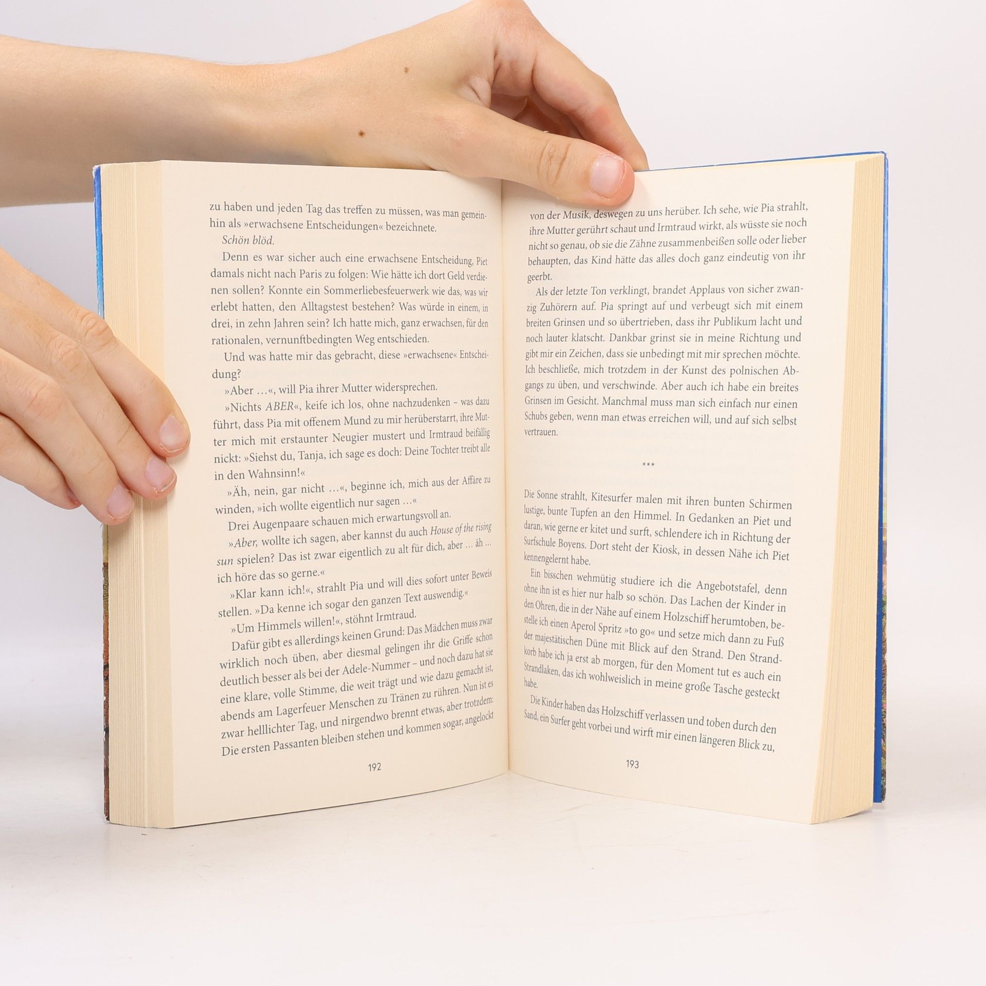 Gabriella Engelmann Zwischen den Wellen glitzert das Glück