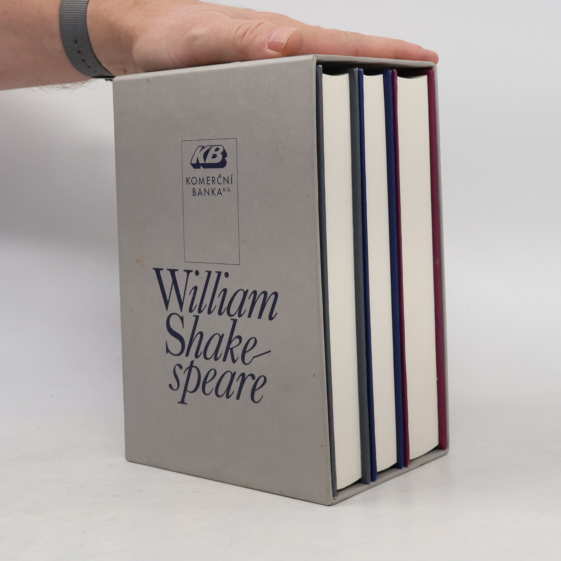 William Shakespeare Sonety. Kupec benátský. Sen noci svatojánské