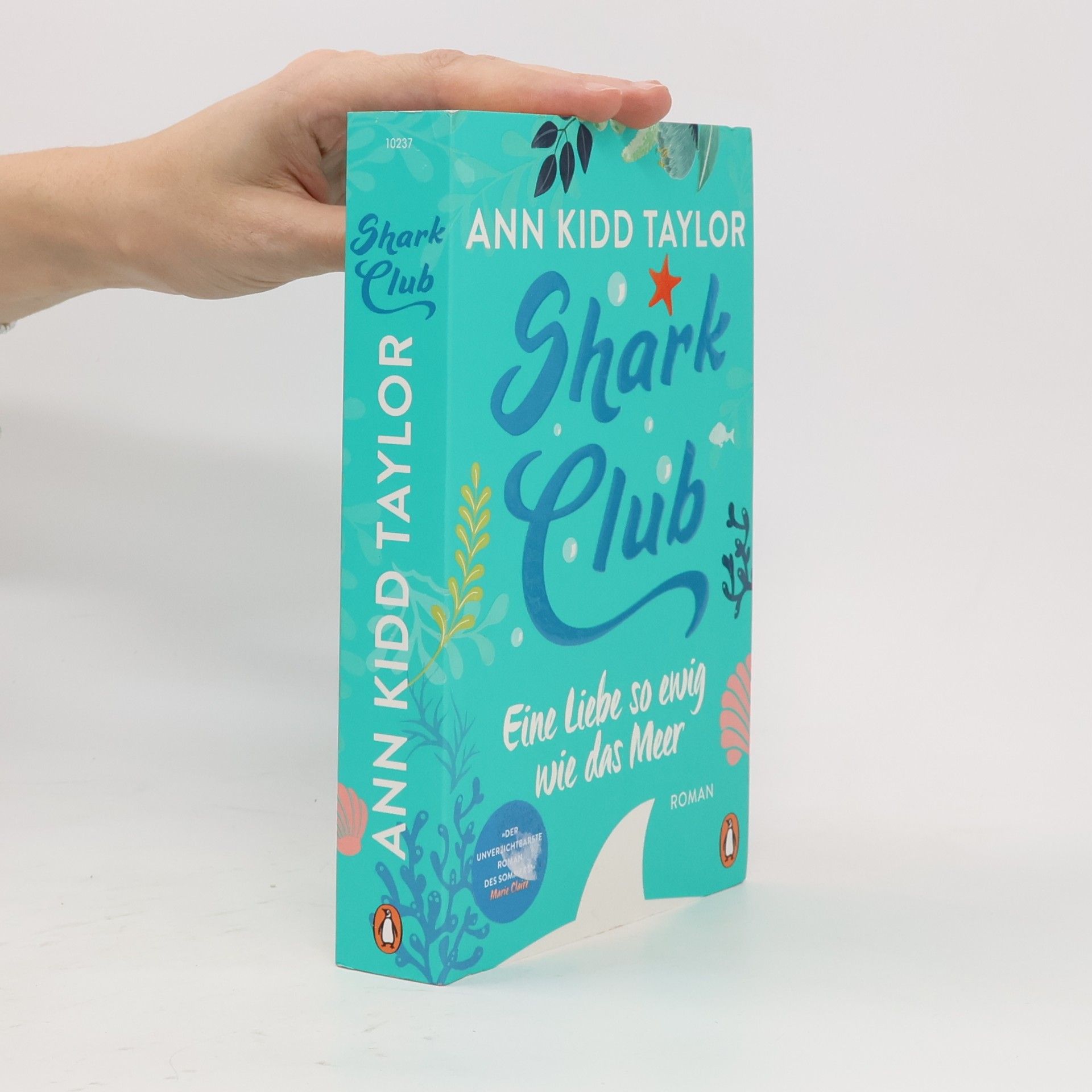 Ann Kidd Taylor Shark Club