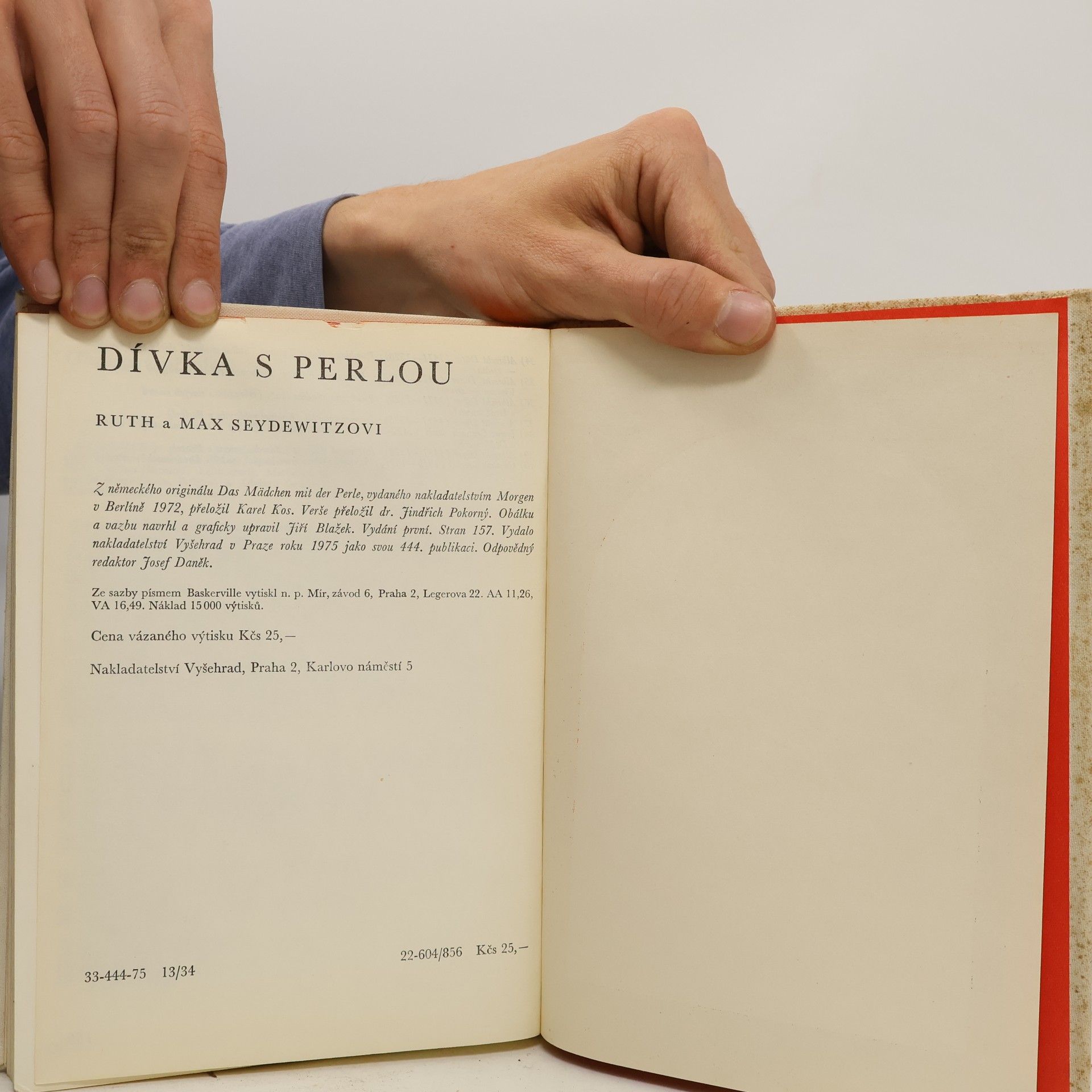 Ruth Seydewitz Dívka s perlou