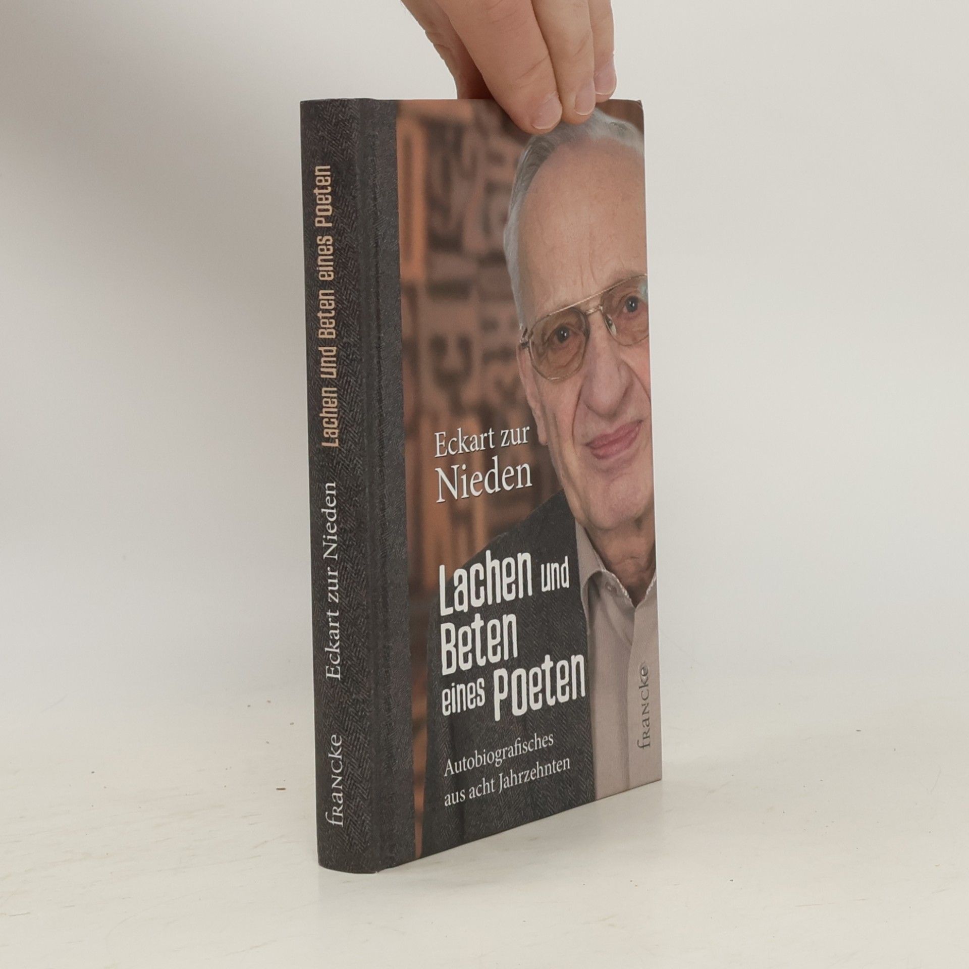 Lachen und Beten eines Poeten