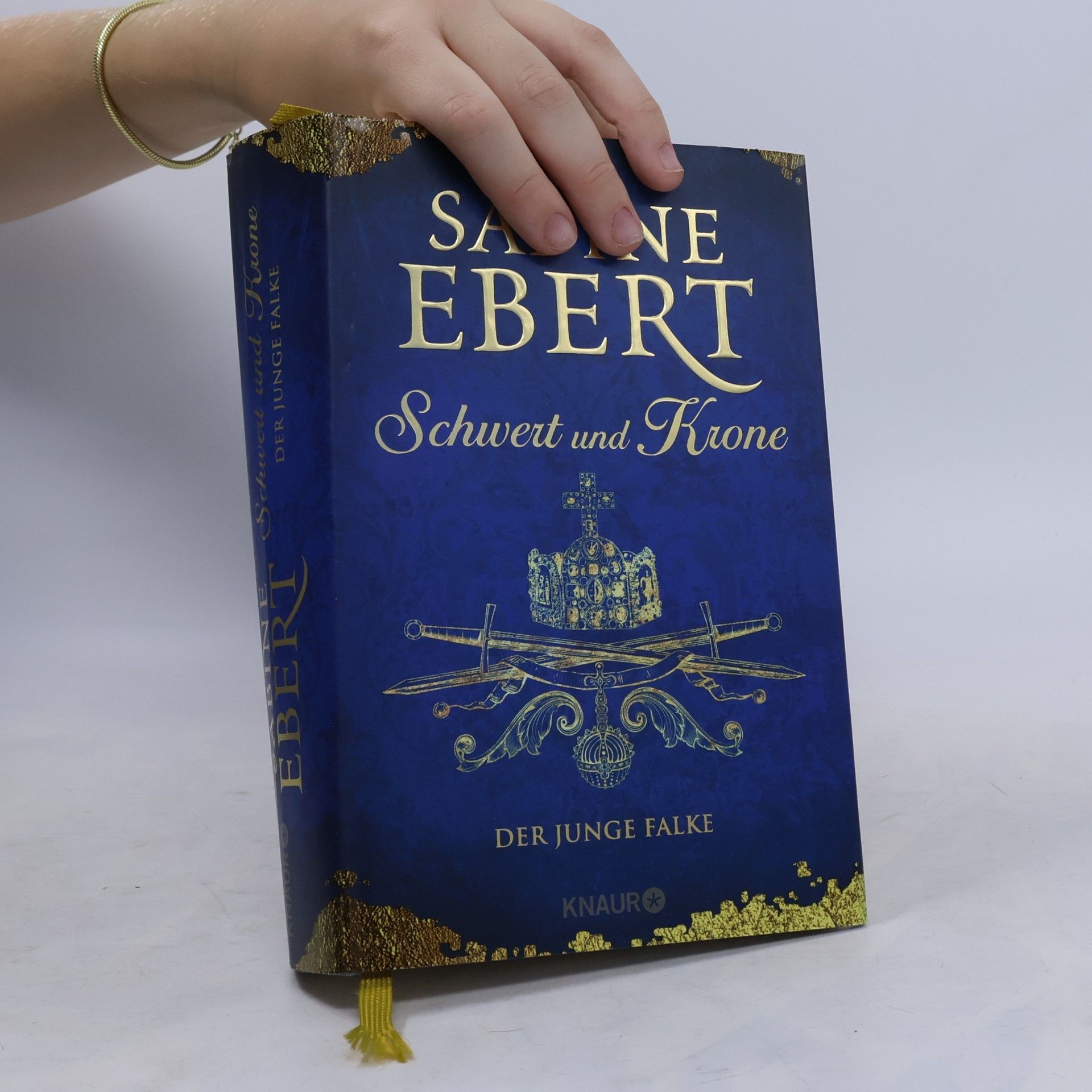 Sabine Ebert Schwert und Krone. Der junge Falke