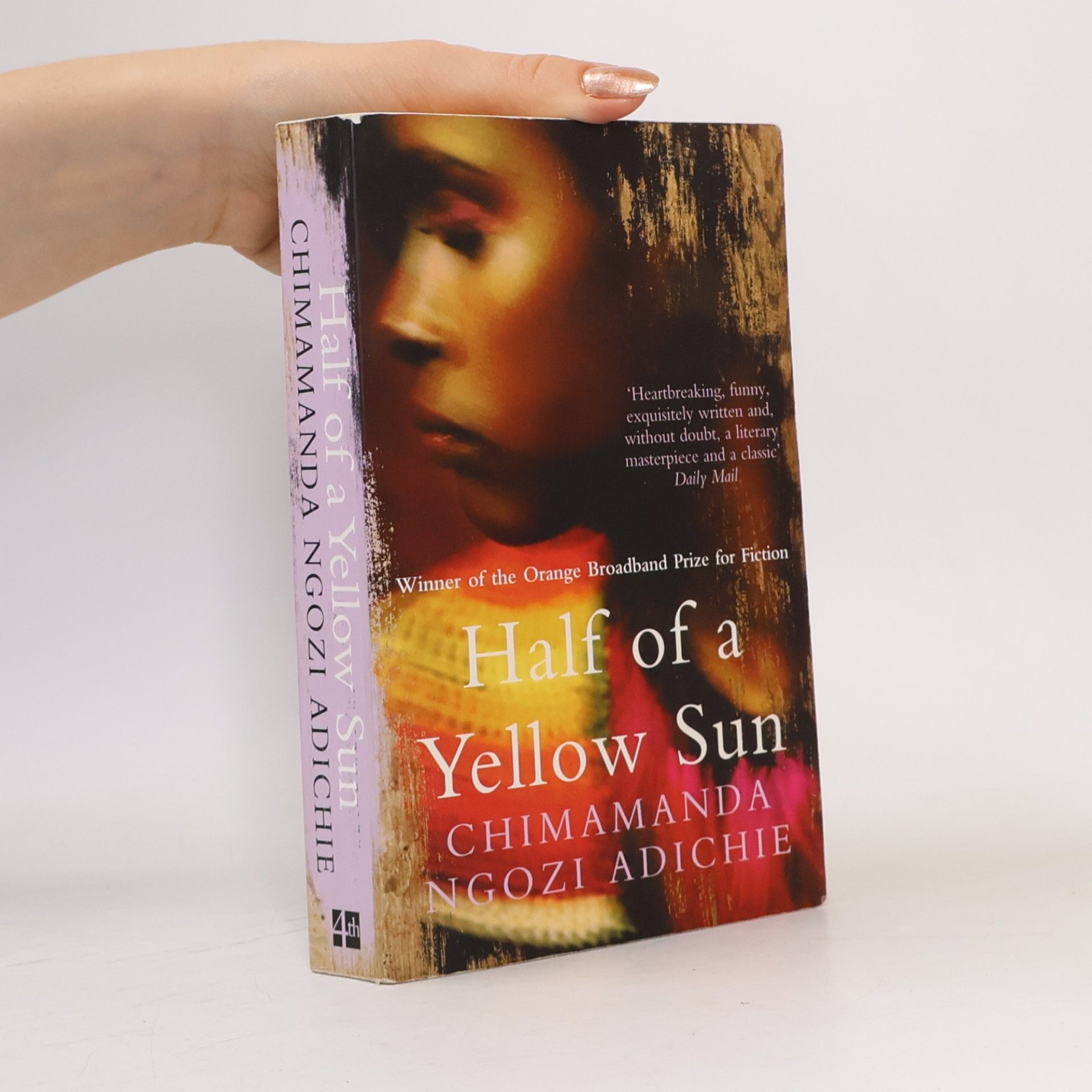 Chimamanda Ngozi Adichie Half of a Yellow Sun