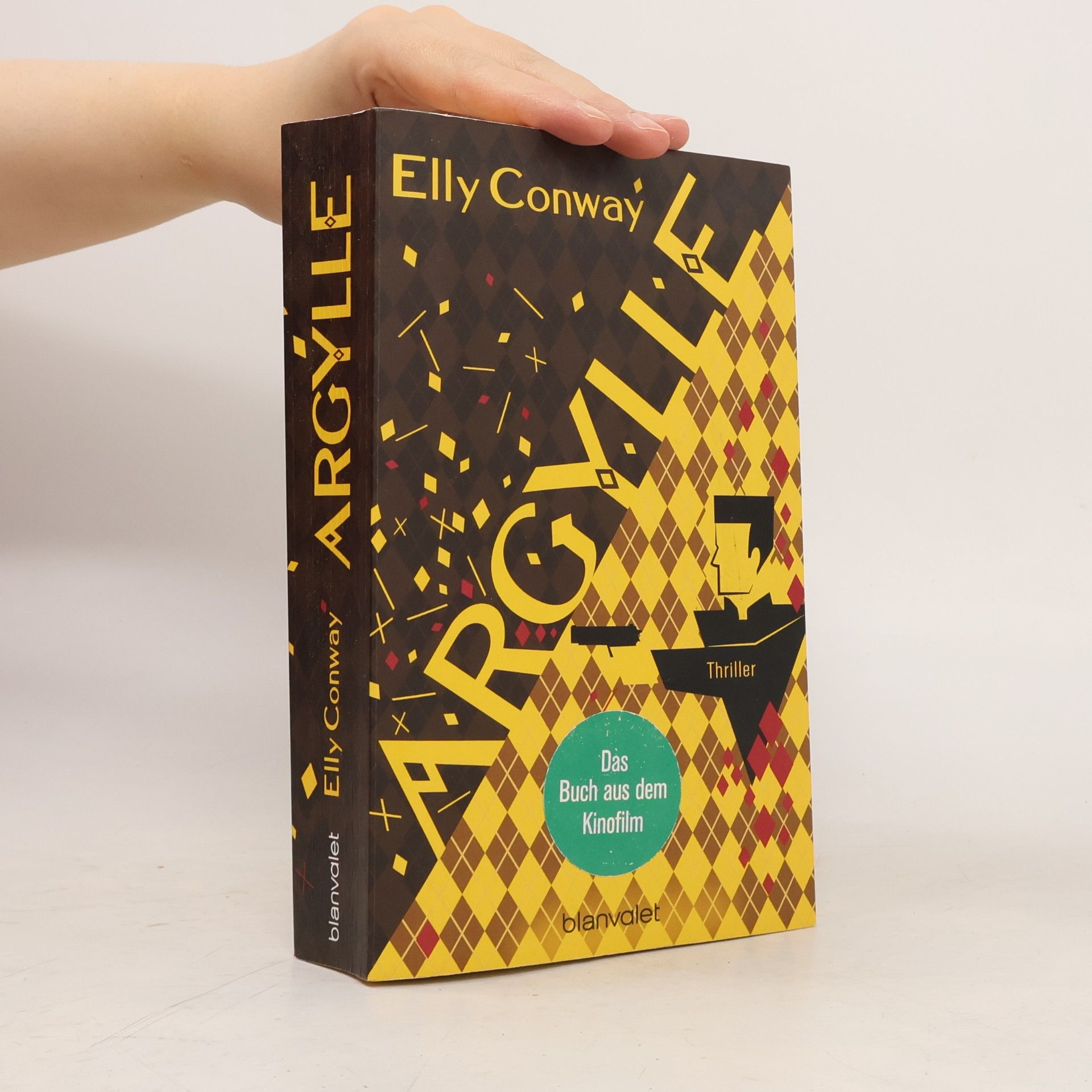 Elly Conway Argylle