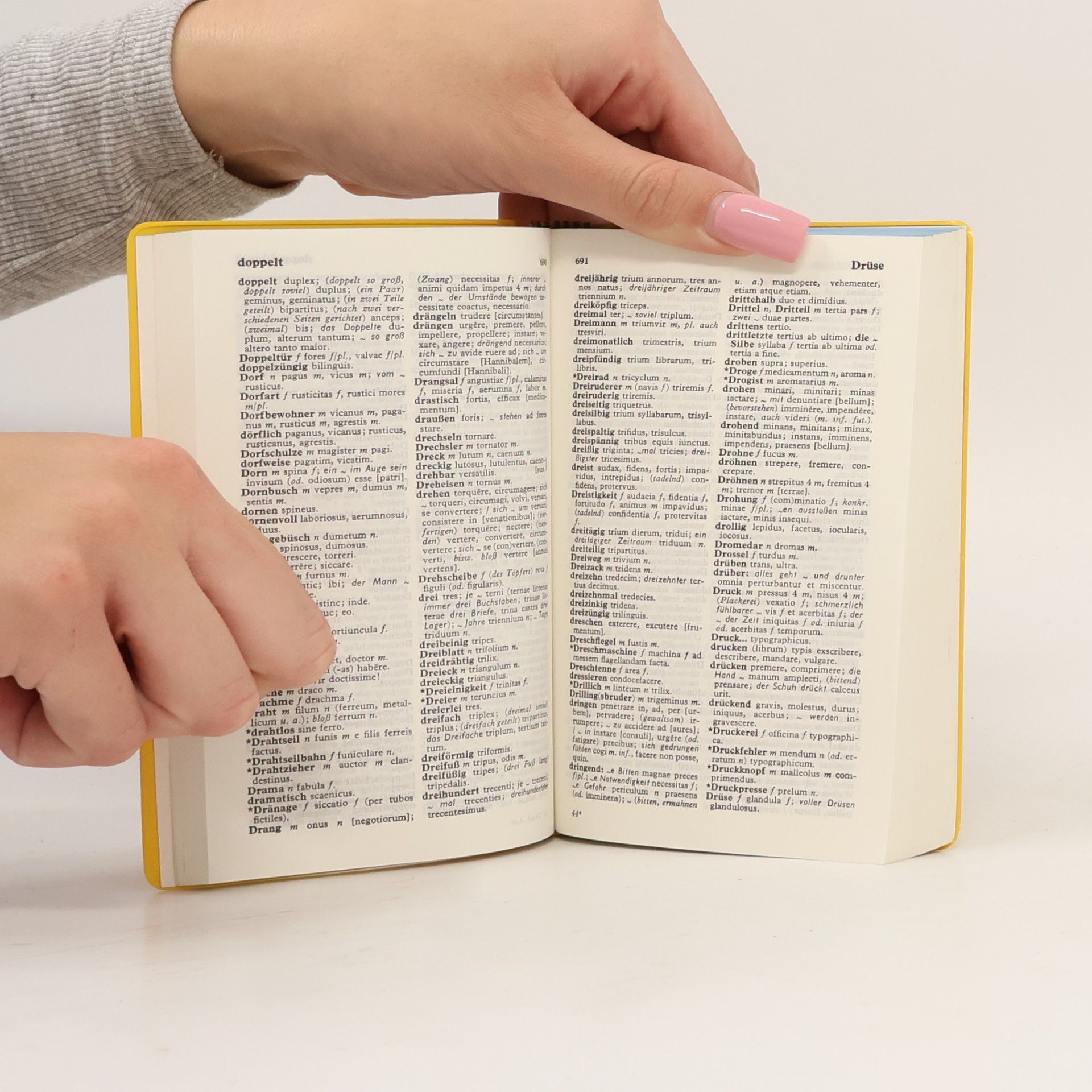 Hermann Menge Langenscheidts Taschenwörterbuch II. Deutsch-Latein
