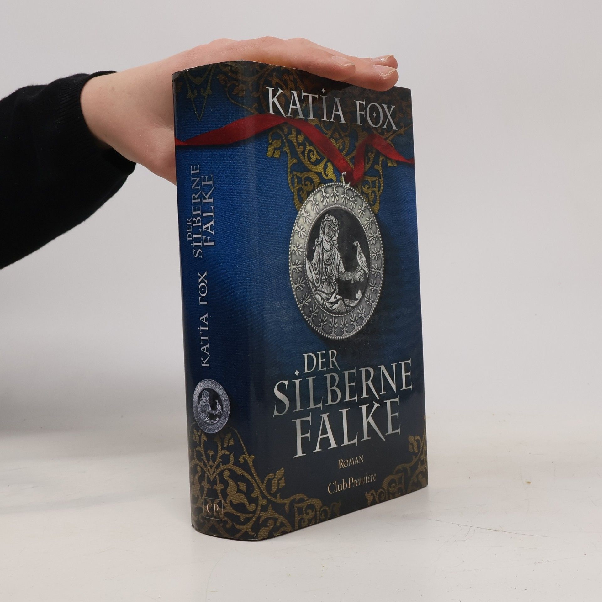 Katia Fox Der Silberne Falke