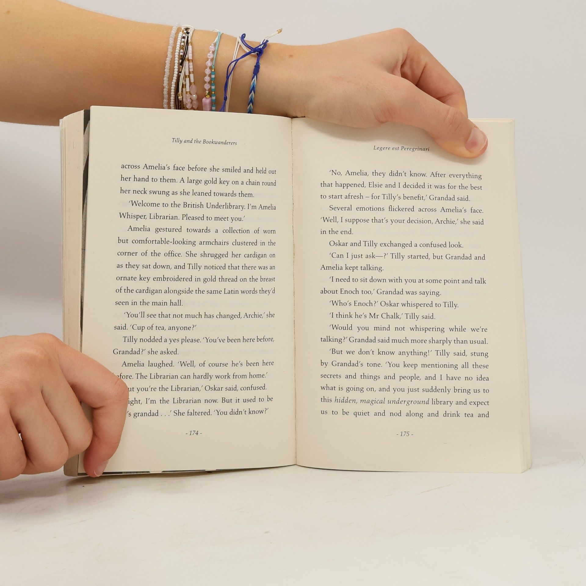 Anna James Pages & Co Three-Book Collection