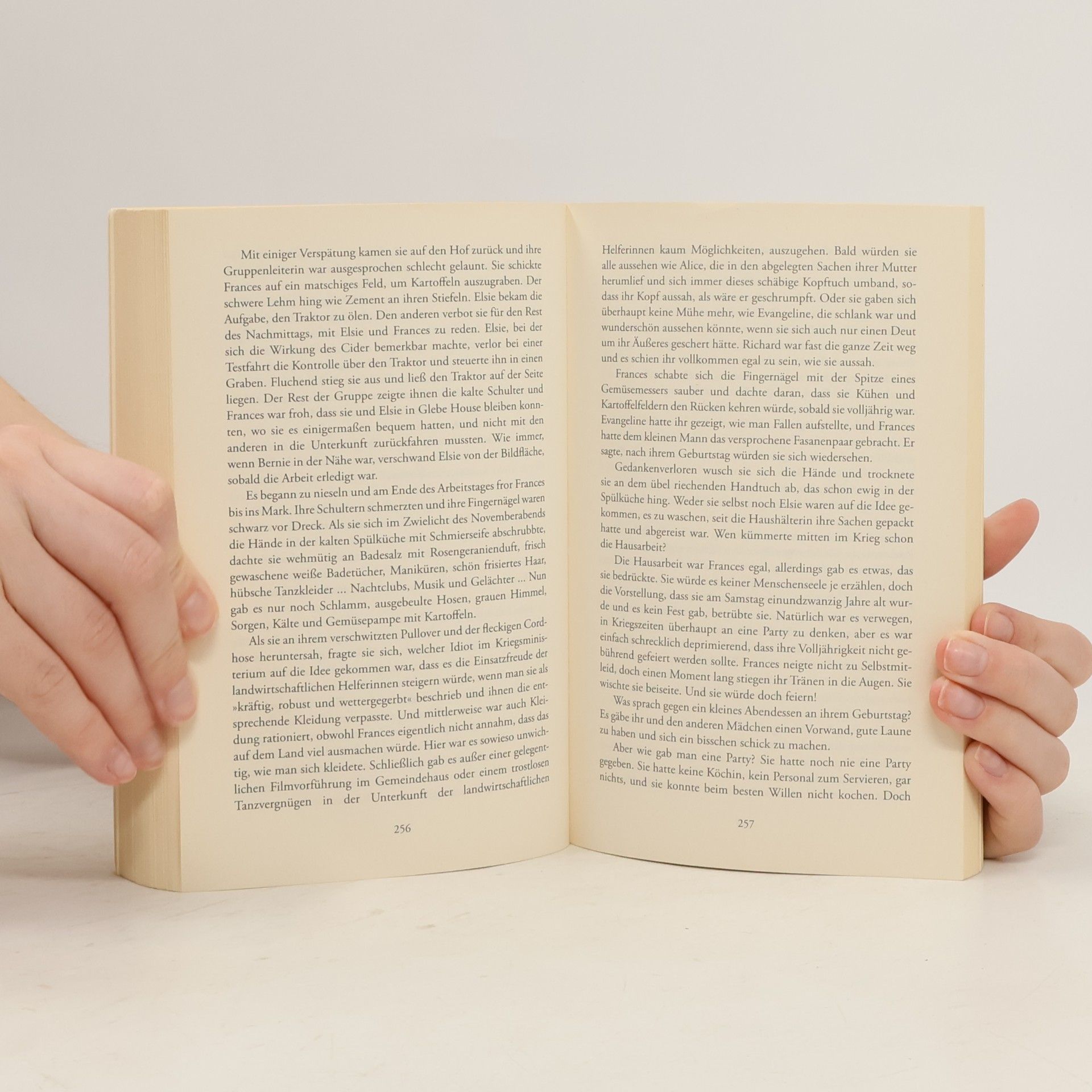 Helen Bryan Fünf Frauen, der Krieg und die Liebe