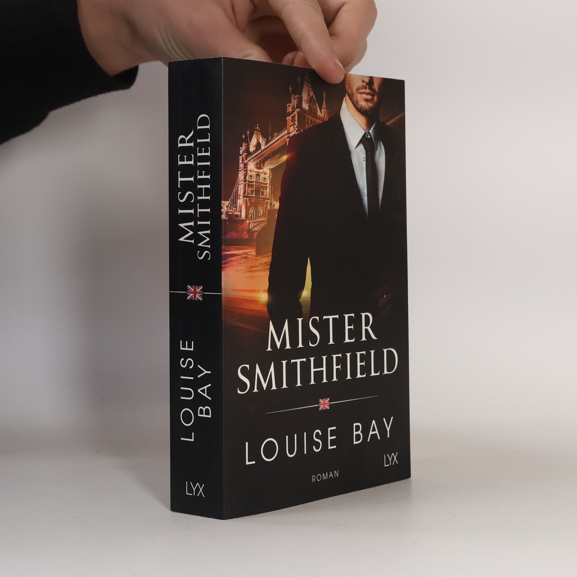 Louise Bay Mister Smithfield