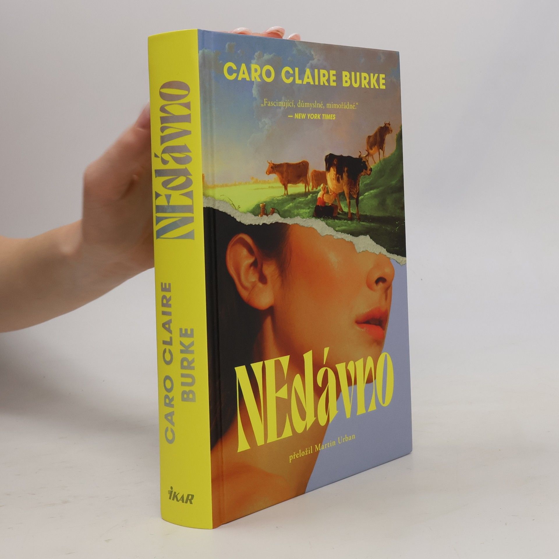 Caro Claire Burke NEdávno