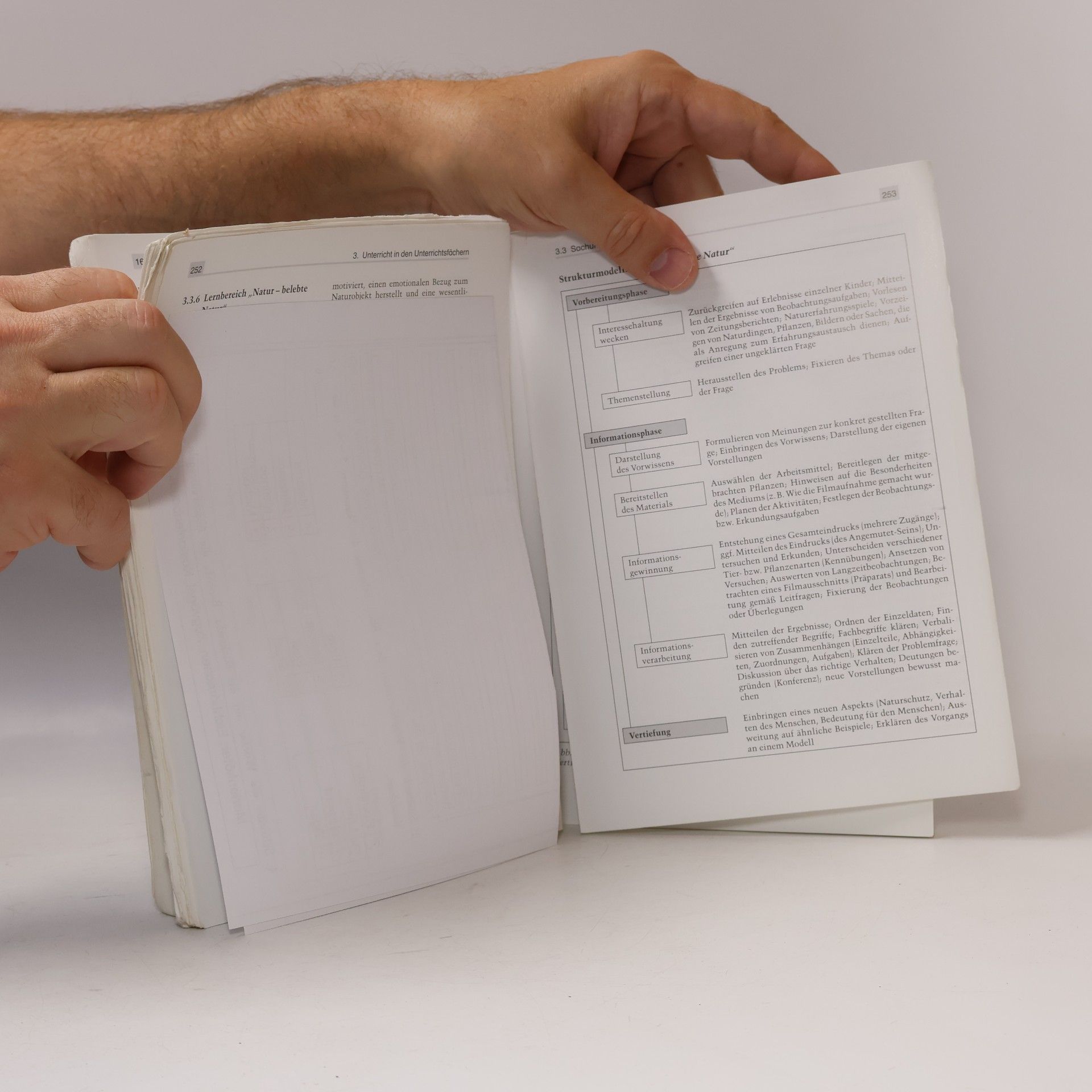 Rainer Maras Unterrichtsgestaltung in der Grundschule - ein Handbuch