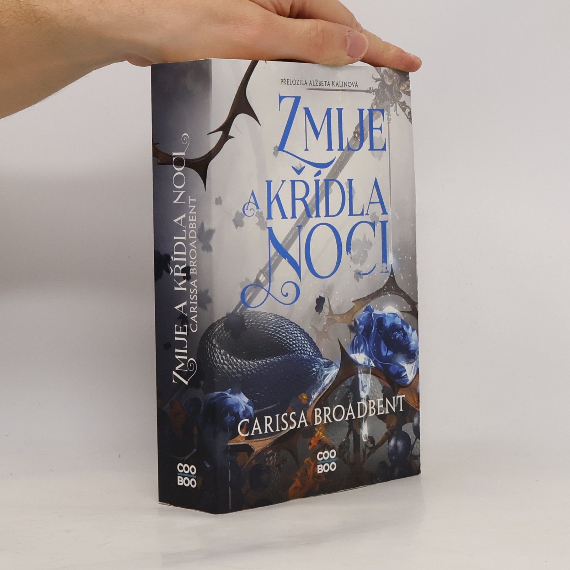 Carissa Broadbent Zmije a křídla noci