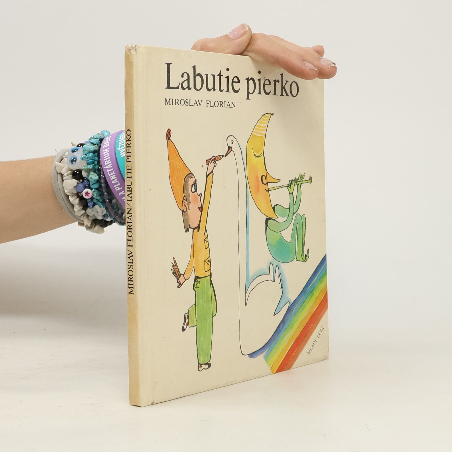 Labutie pierko